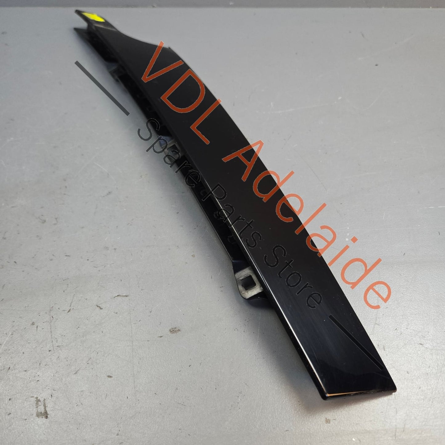 5G4837902D 5G4837890B   VW Golf Mk7 Gloss Black Front Right B Pillar Exterior Trim for Door Window Frame 5G4837902C 5G4837890B