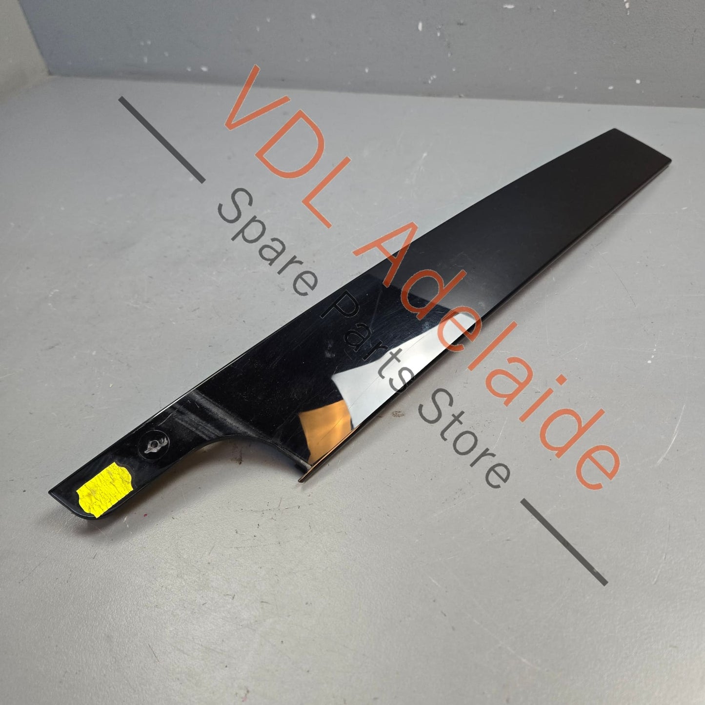 5G4837901D 5G4837889B   VW Golf Mk7 Gloss Black Front Left B Pillar Exterior Trim for Door Window Frame 5G4837901C 5G4837889B