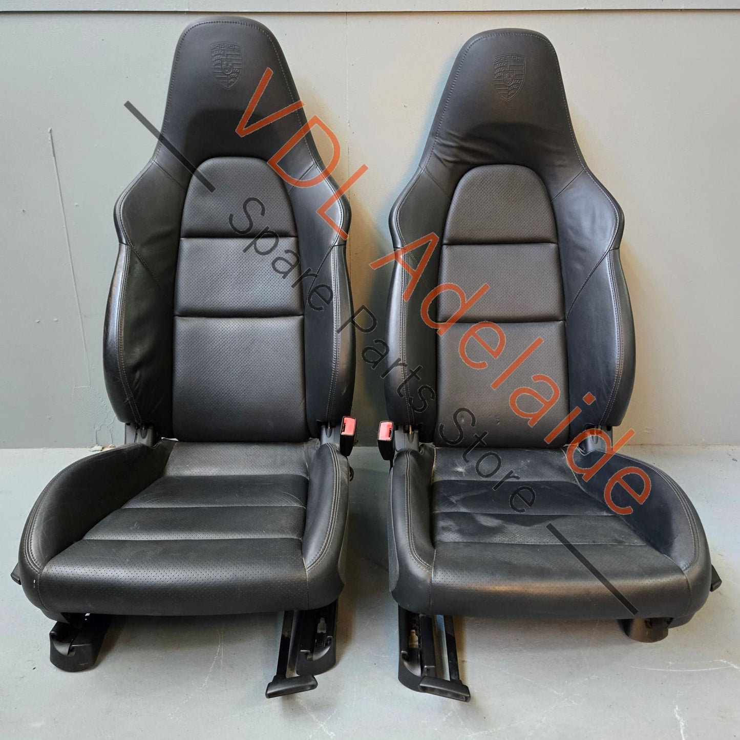     Porsche Boxster 981 Cayman Black Leather Seat Set Pair