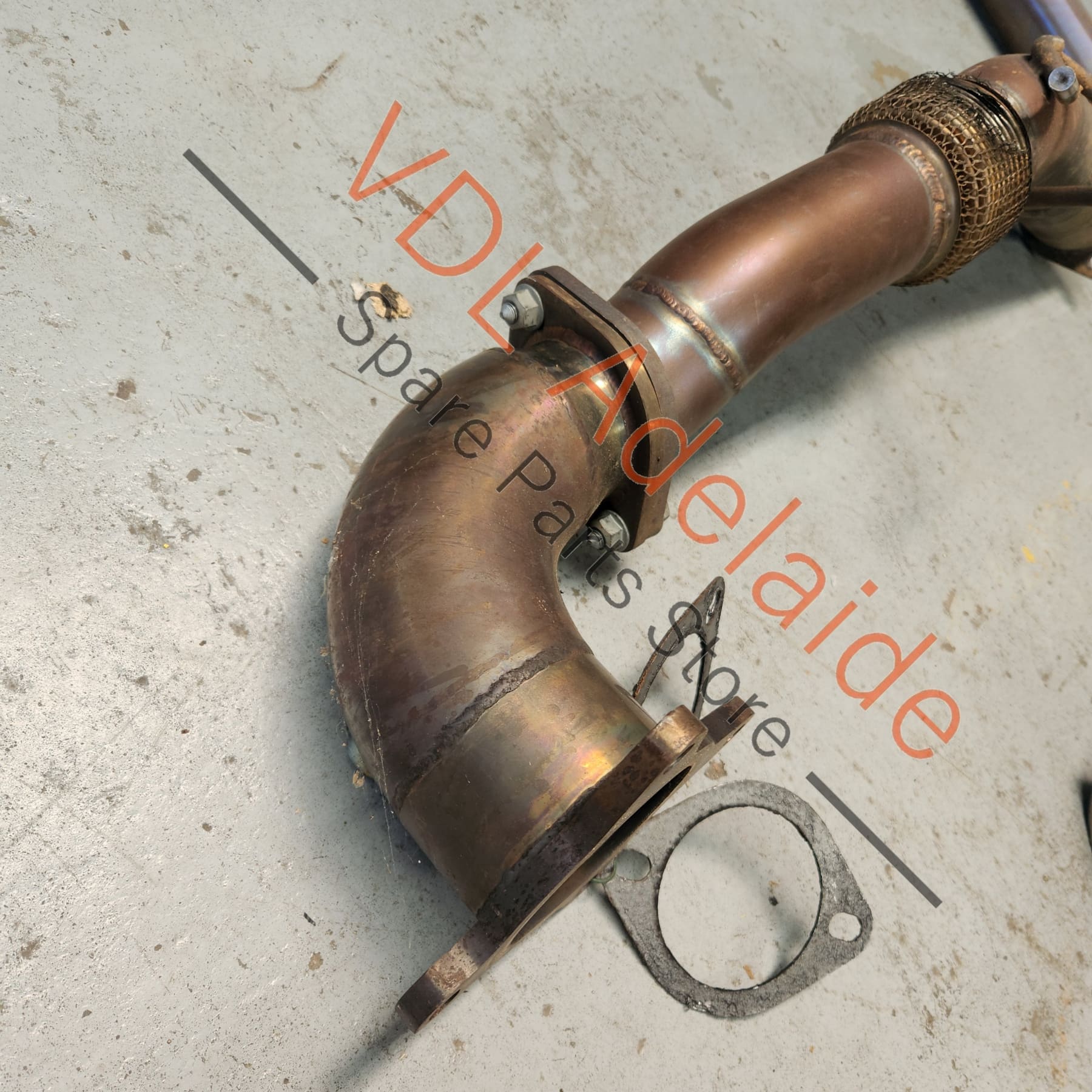     VW Golf MK6 R Aftermarket Miltek Exhaust and unknown brand Downpipe **Damaged stock**