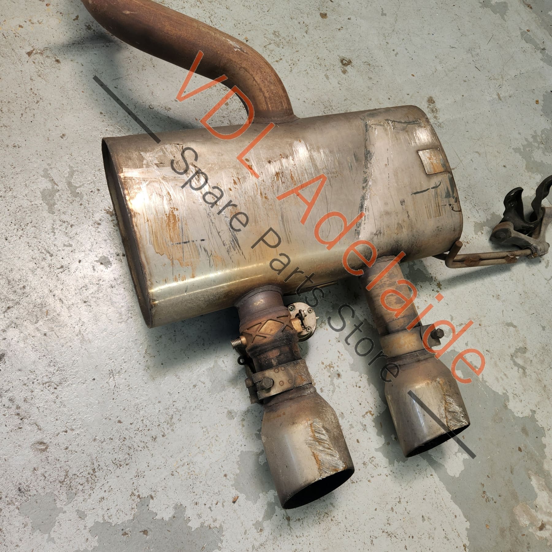     VW Golf MK6 R Aftermarket Miltek Exhaust and unknown brand Downpipe **Damaged stock**