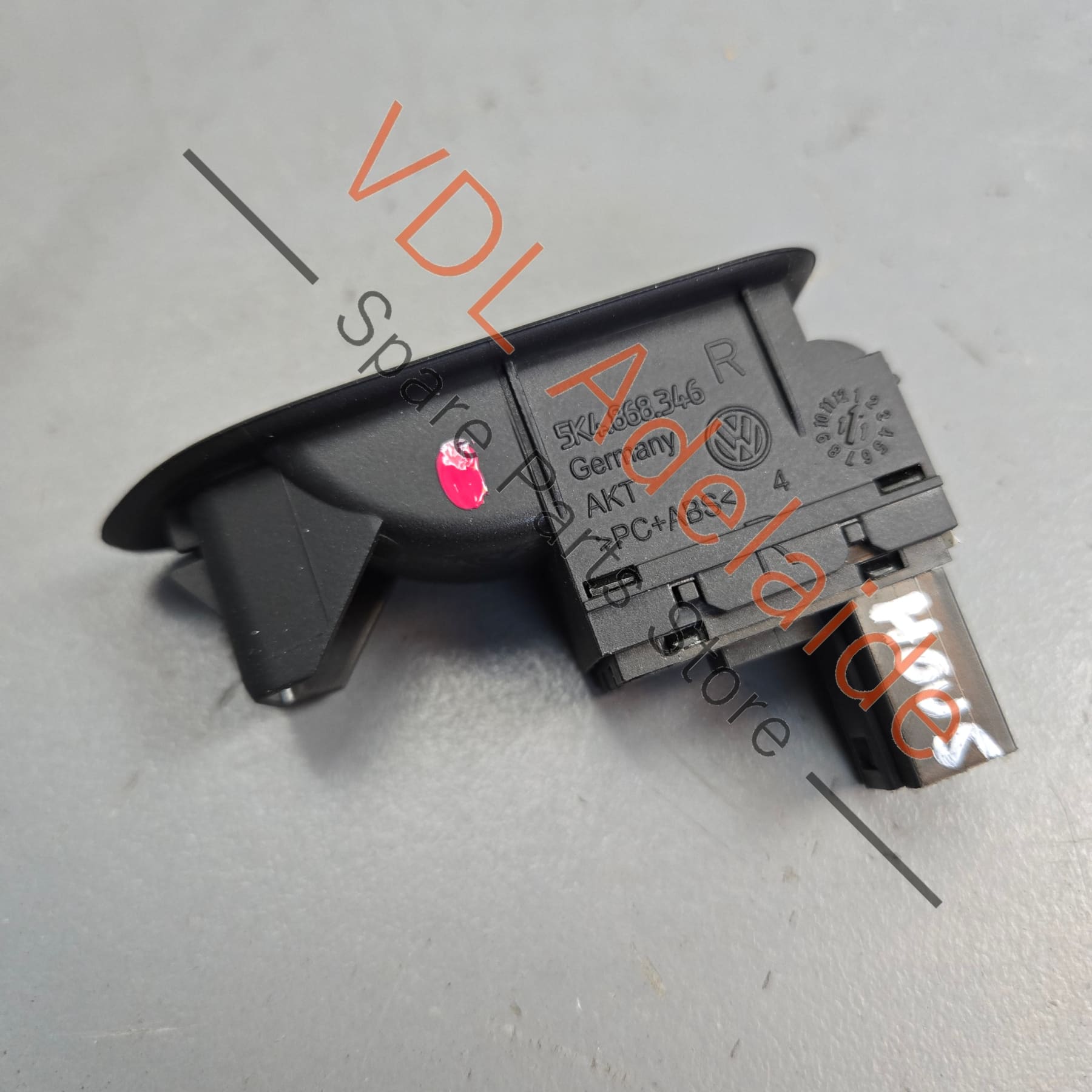 5K0959855    VW Golf MK6 Rear Right Passenger Door Window Switch 5K0959855