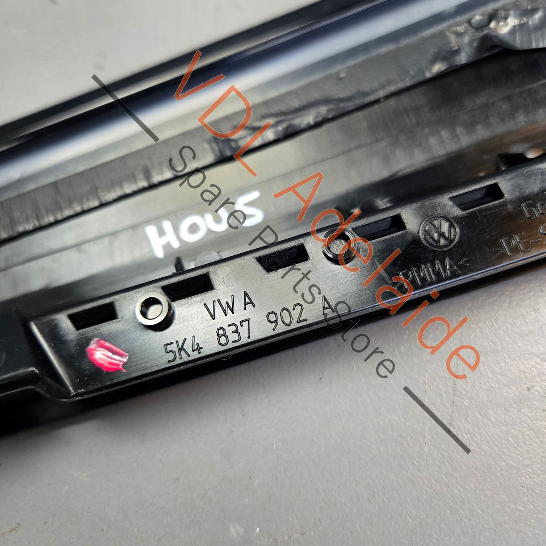 5K4837902A    VW Golf MK6 Front Right Exterior Door Window Frame B-Pillar Trim 5K4837902A
