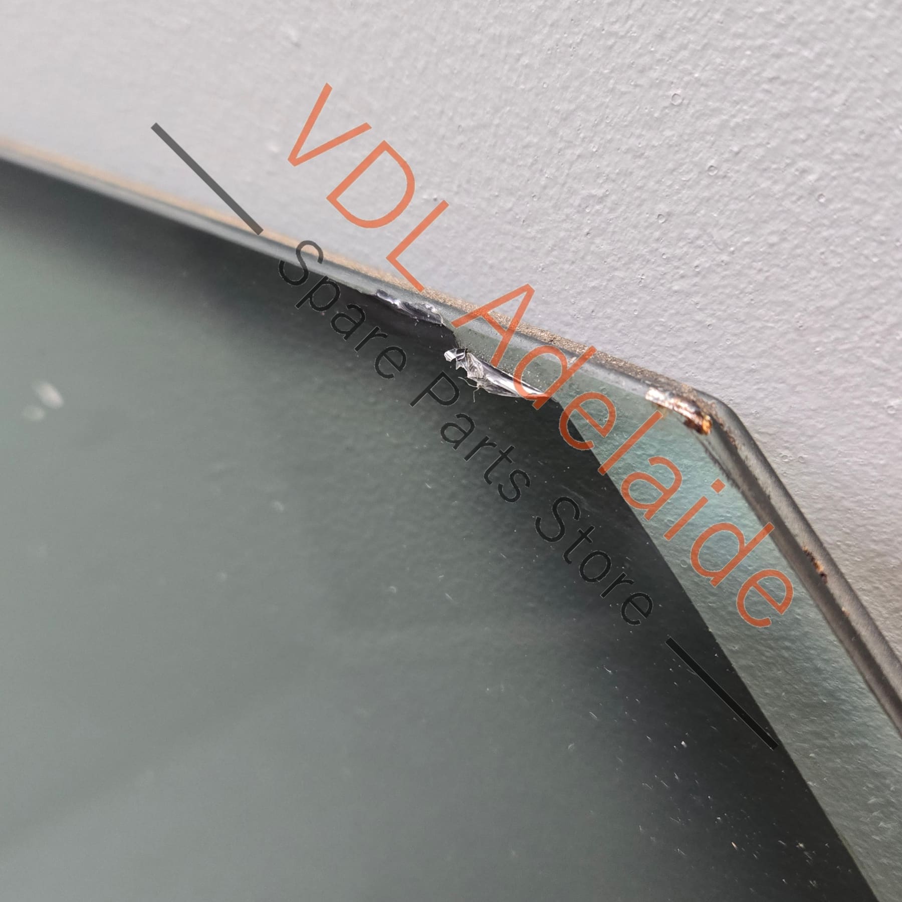 4E0845021G    Audi A8 D3 4E D3 Left Front Door Glass Anti-intrusion 4E0845021G