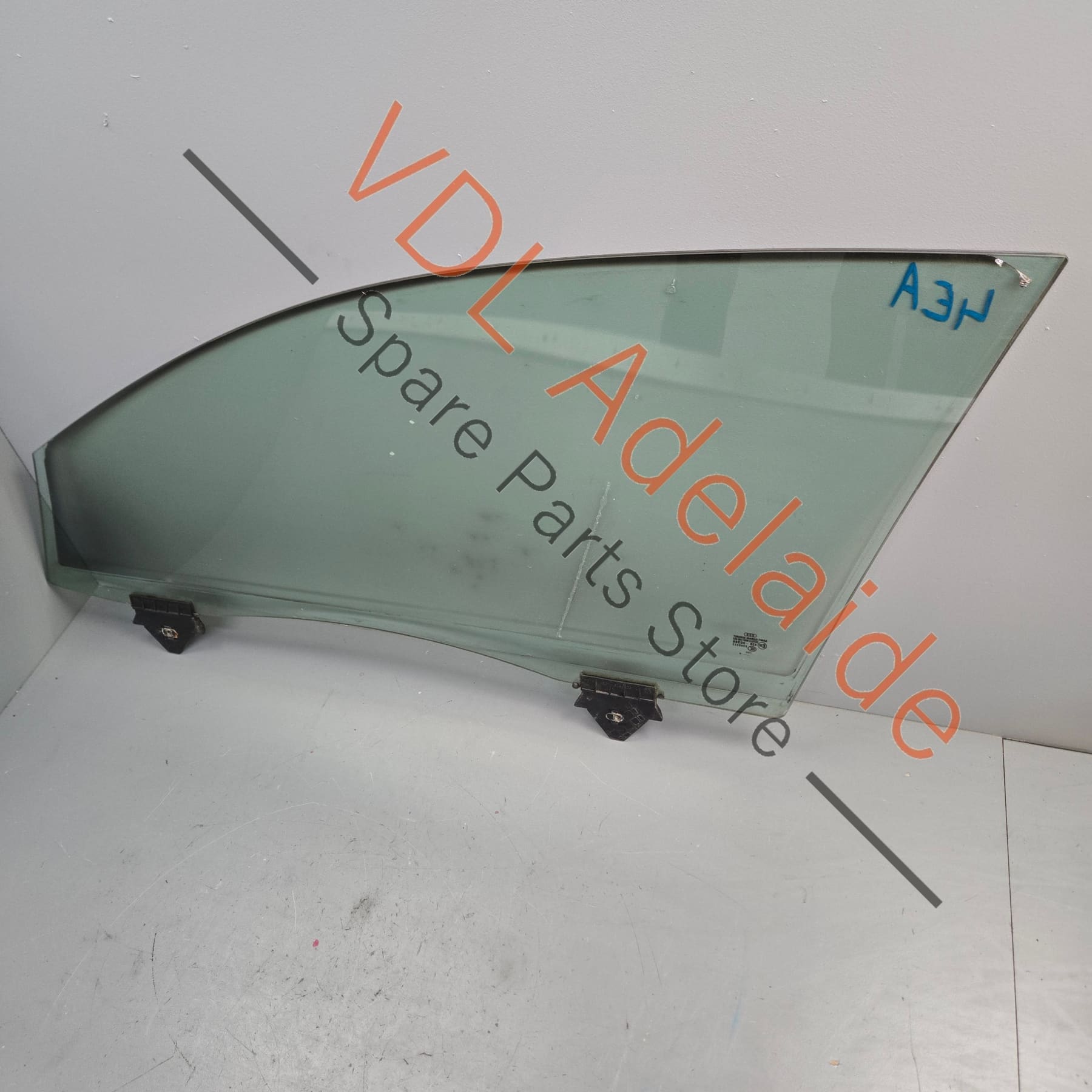 4E0845022G    Audi A8 4E D3 Right Front Door Glass Anti-intrusion 4E0845022G