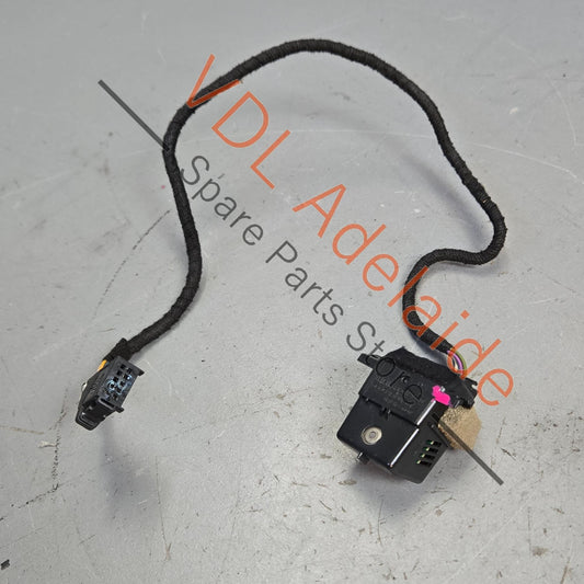 4E0907658    Audi A8 D3 Air Humidity Sensor 4E0907658