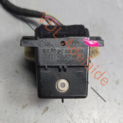 4E0907658    Audi A8 D3 Air Humidity Sensor 4E0907658