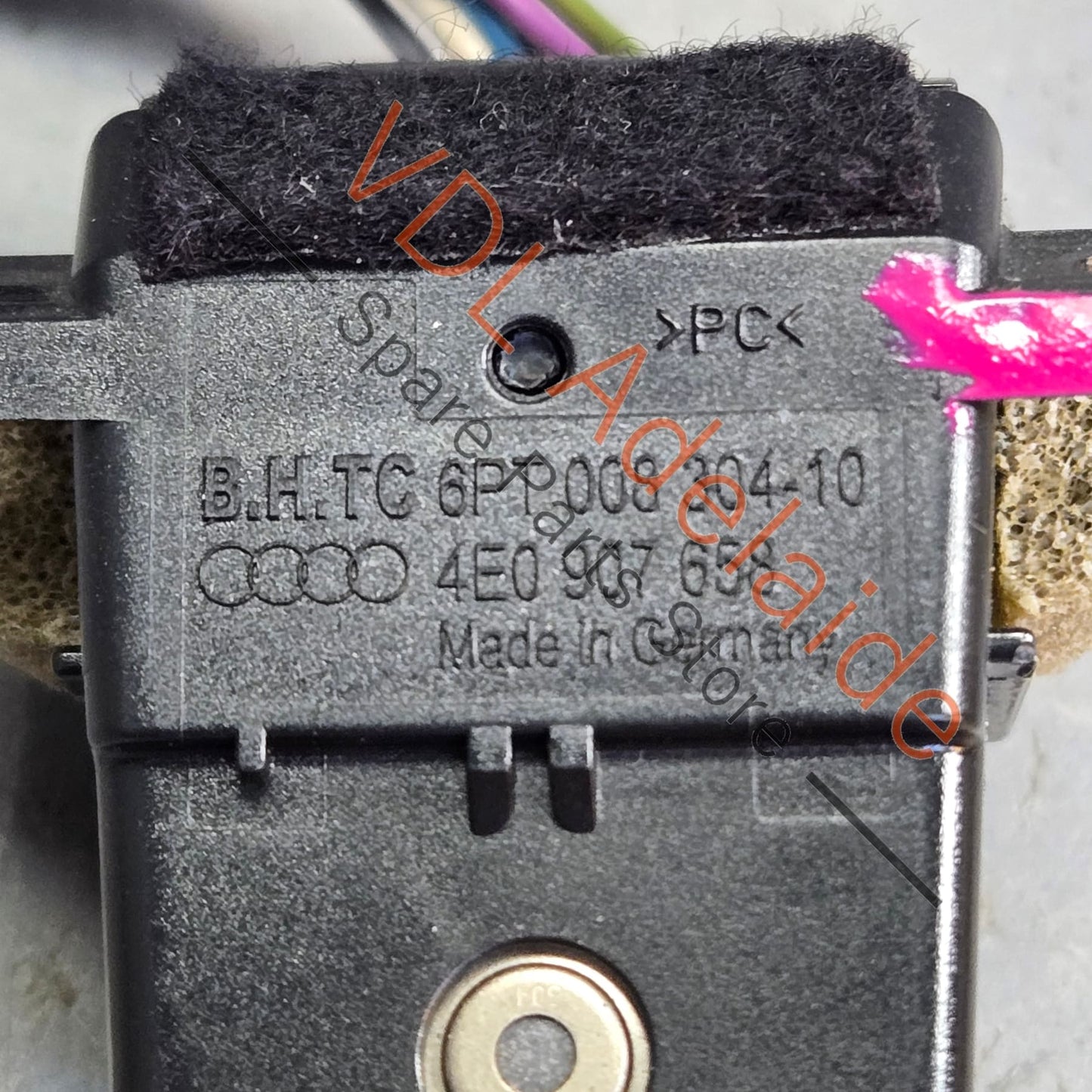 4E0907658    Audi A8 D3 Air Humidity Sensor 4E0907658