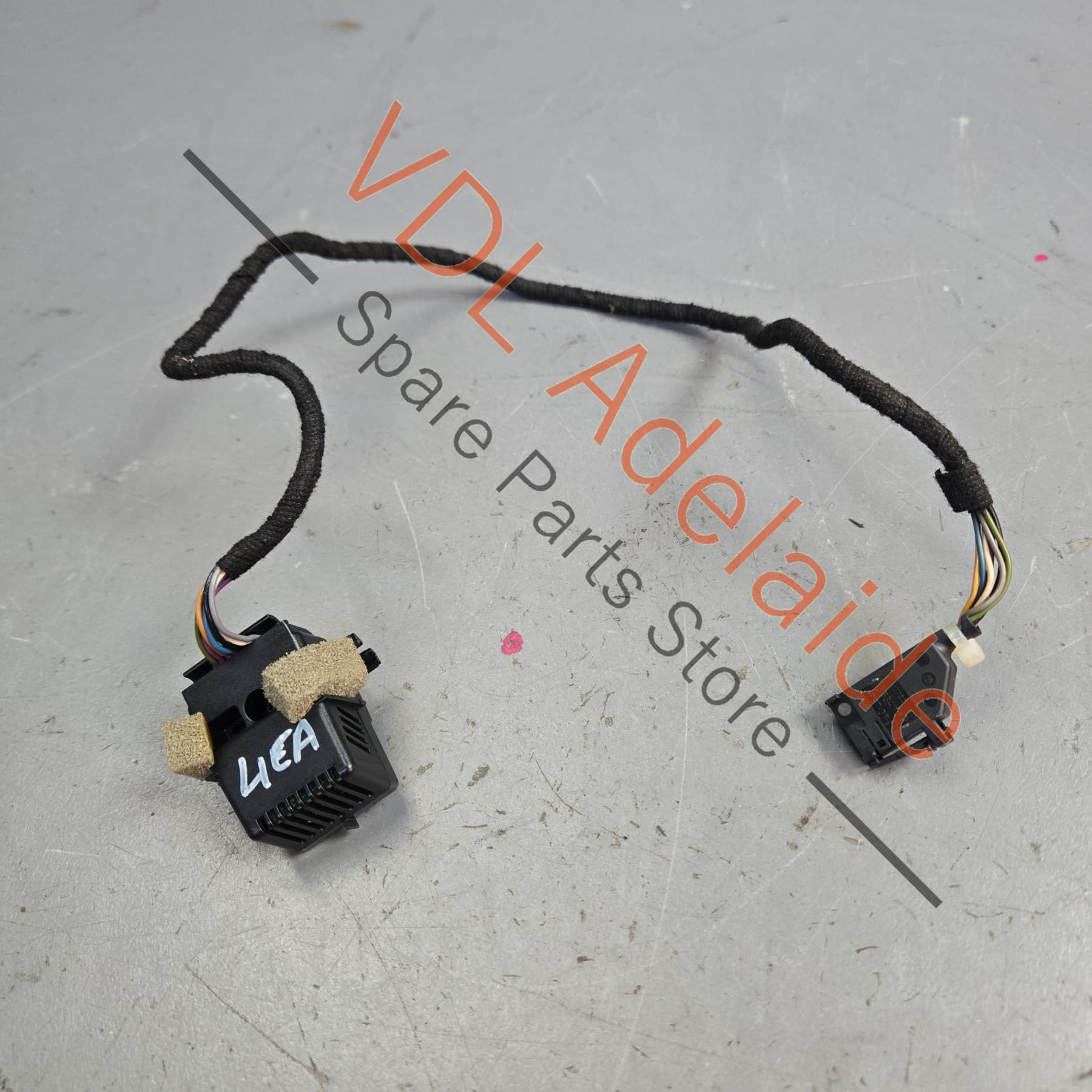 4E0907658    Audi A8 D3 Air Humidity Sensor 4E0907658