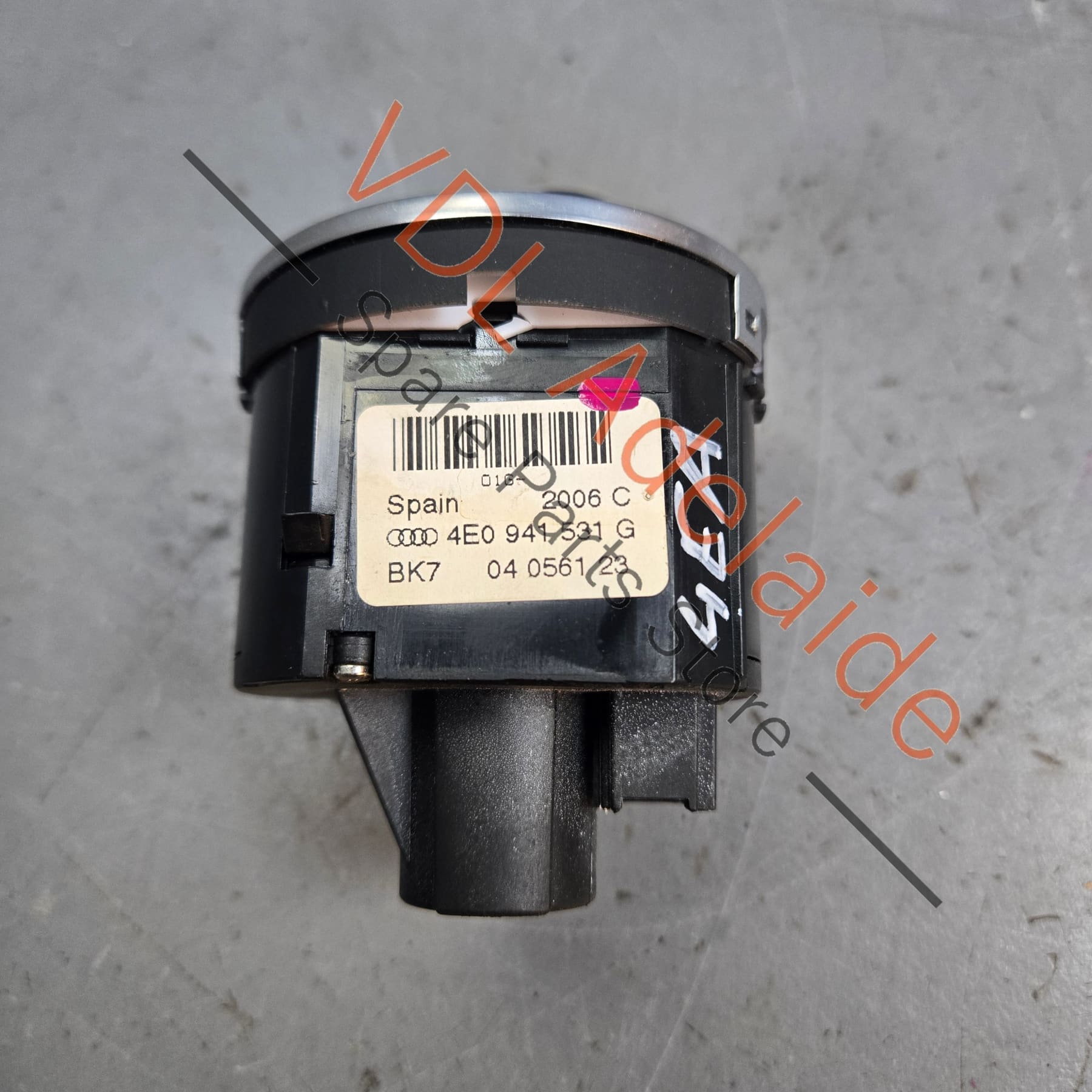 4E0941531G    GENUINE Audi A8 Headlight Switch 4E0941531G 5PR