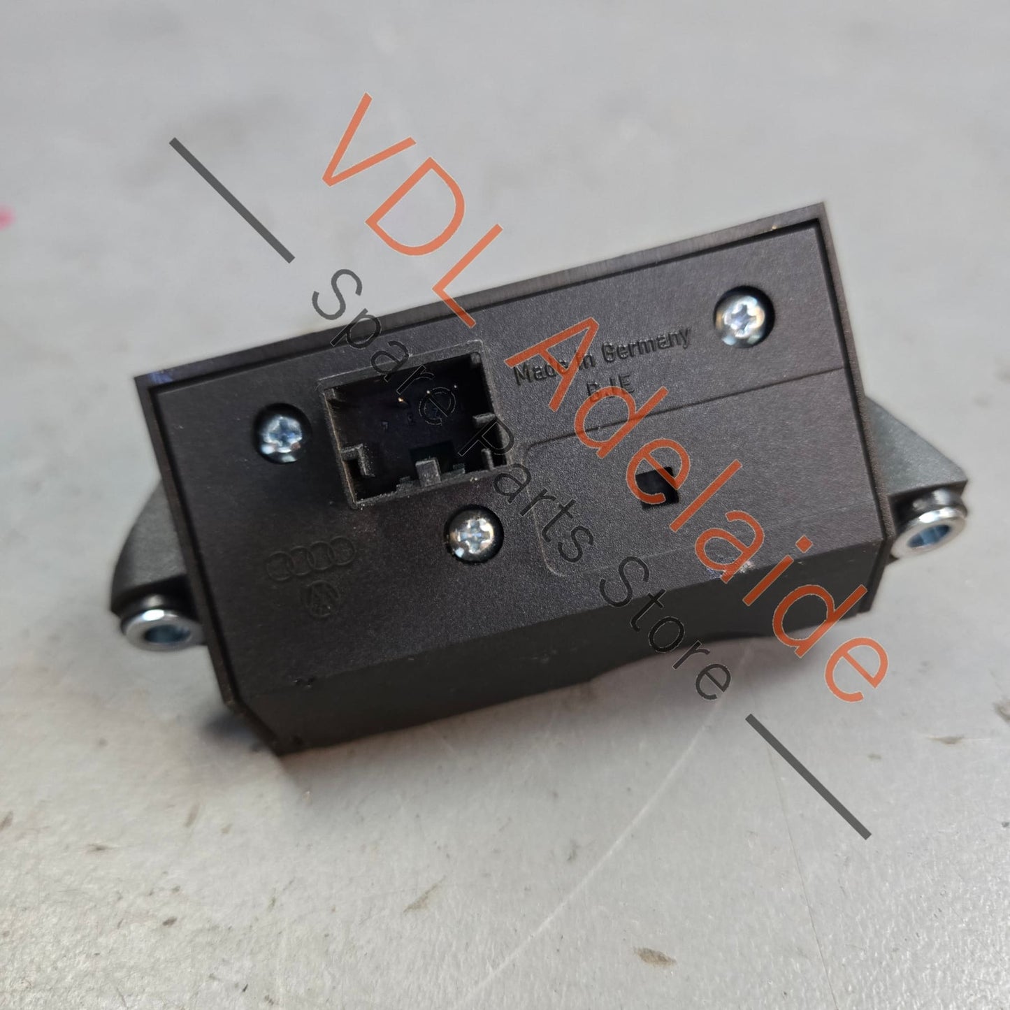 4E0953551    Audi Electric Steering Column Adjustment Switch 4E0953551