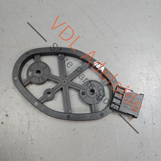 3D0909141F    Audi A8 Aerial for access and start authorisation (KESSY) Rear shelf panel 3D0909141F