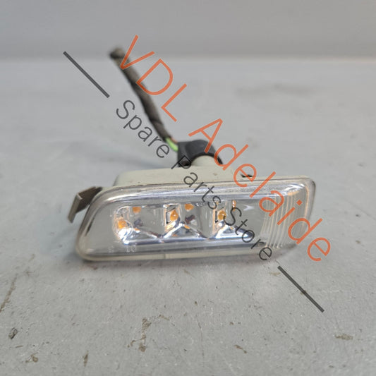 4E0949128    Audi A8 S8 Right Turn Signal Blinker Flasher 4E0949128