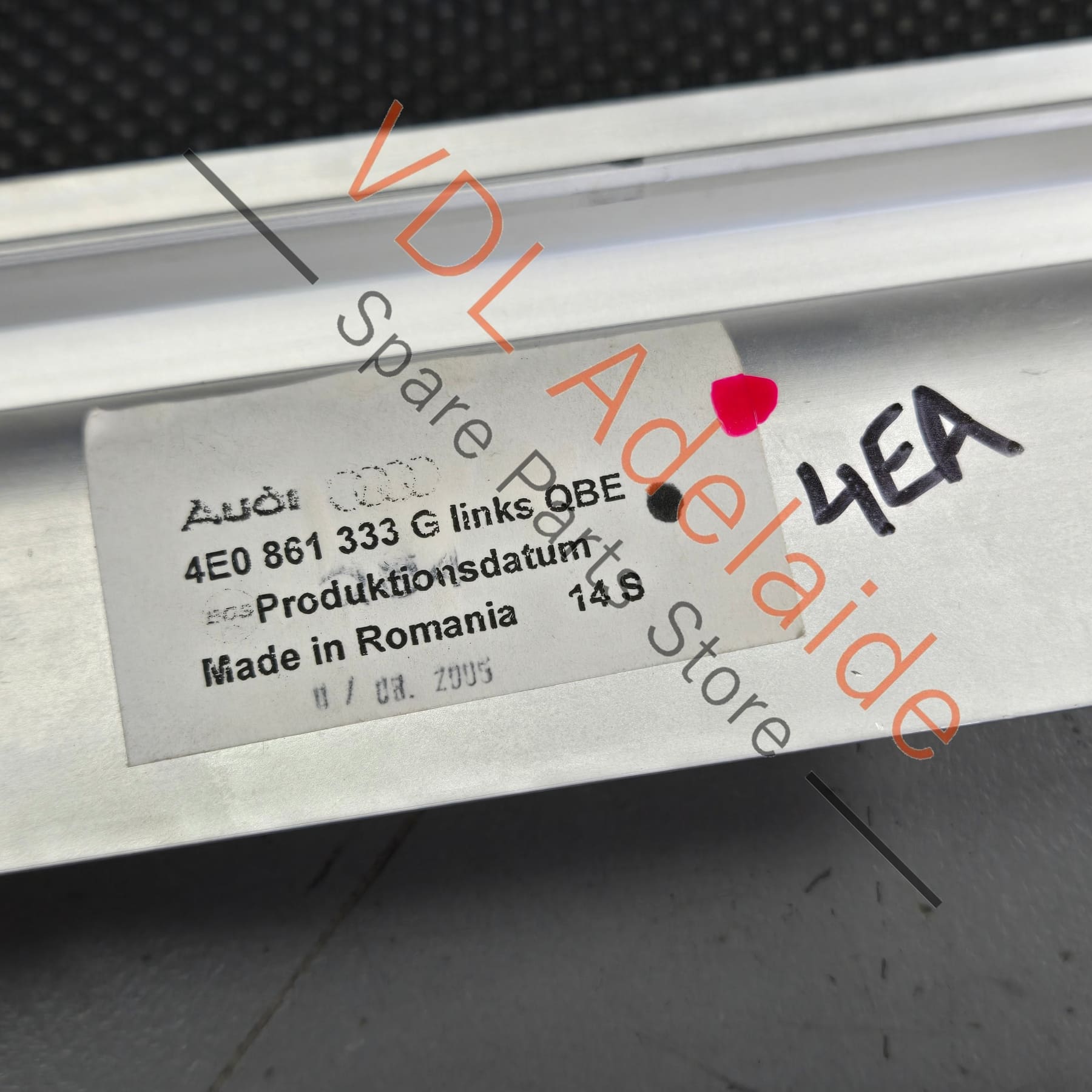 4E0861333G 4E0861977B   Audi A8 Rear Left Electric Sun Blind Shade with drive motor assy 4E0861333G 4E0861977B