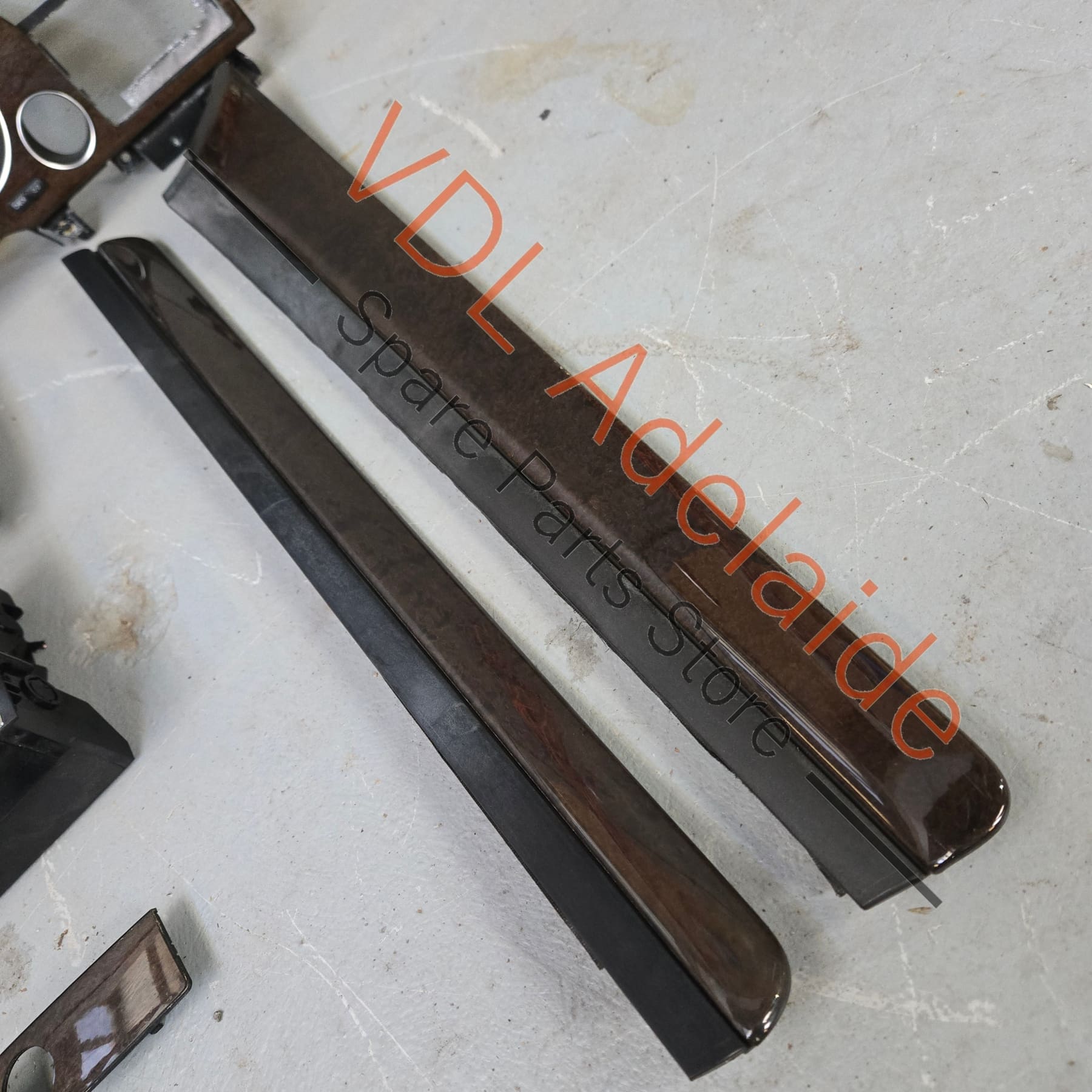4E0863916G3J3 4E2857115C3J3 4E0857967C3J3 4E0857968C3J3 Audi A8 Interior Wood Grain Doors & Dashboard Grey Birch for RHD models
