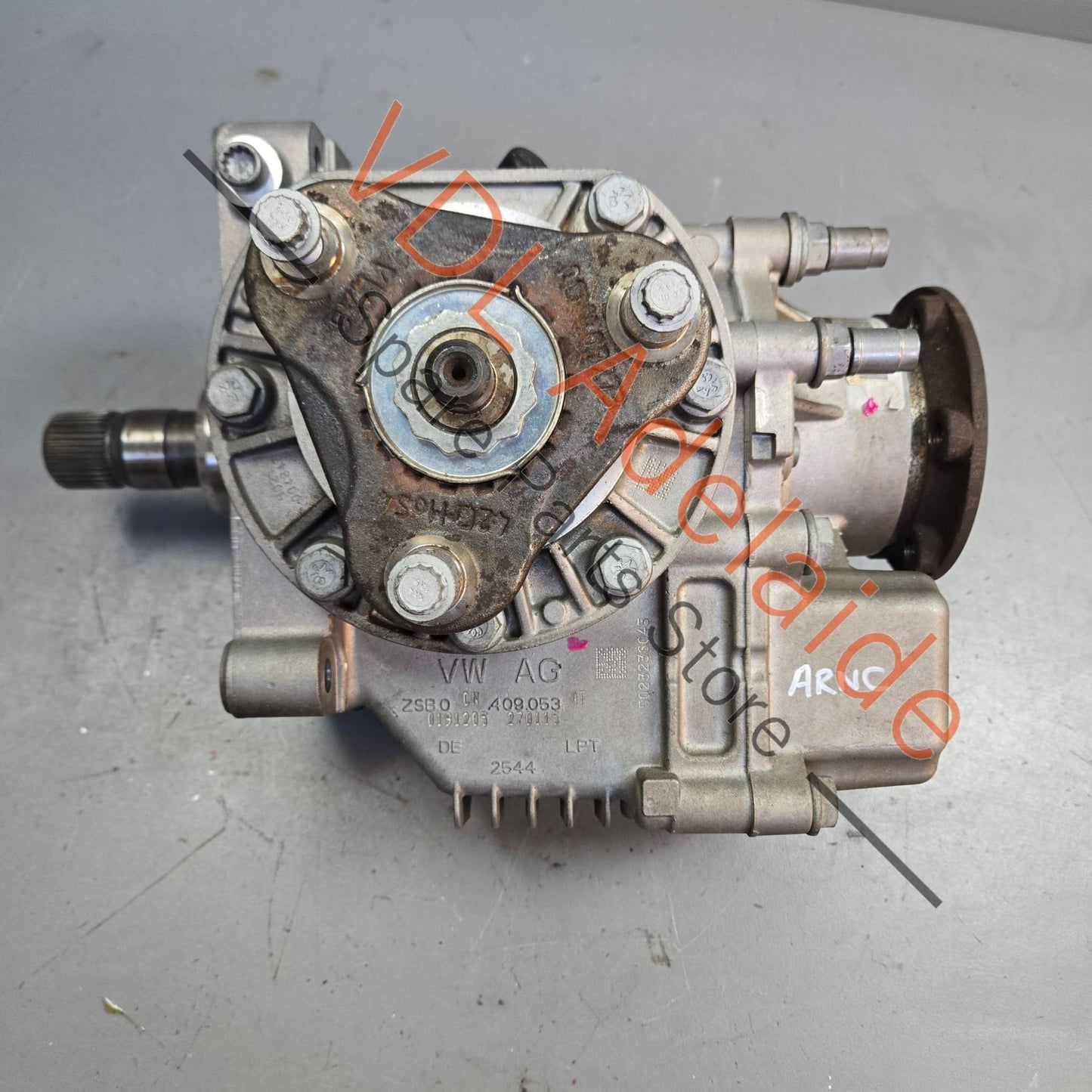 0CN409053AN 0CN409053AF   Audi S3 8V VW Golf R MK7 Front Bevel Box Angle Drive Transfer Case 0CN409053AF 0CN409053AN