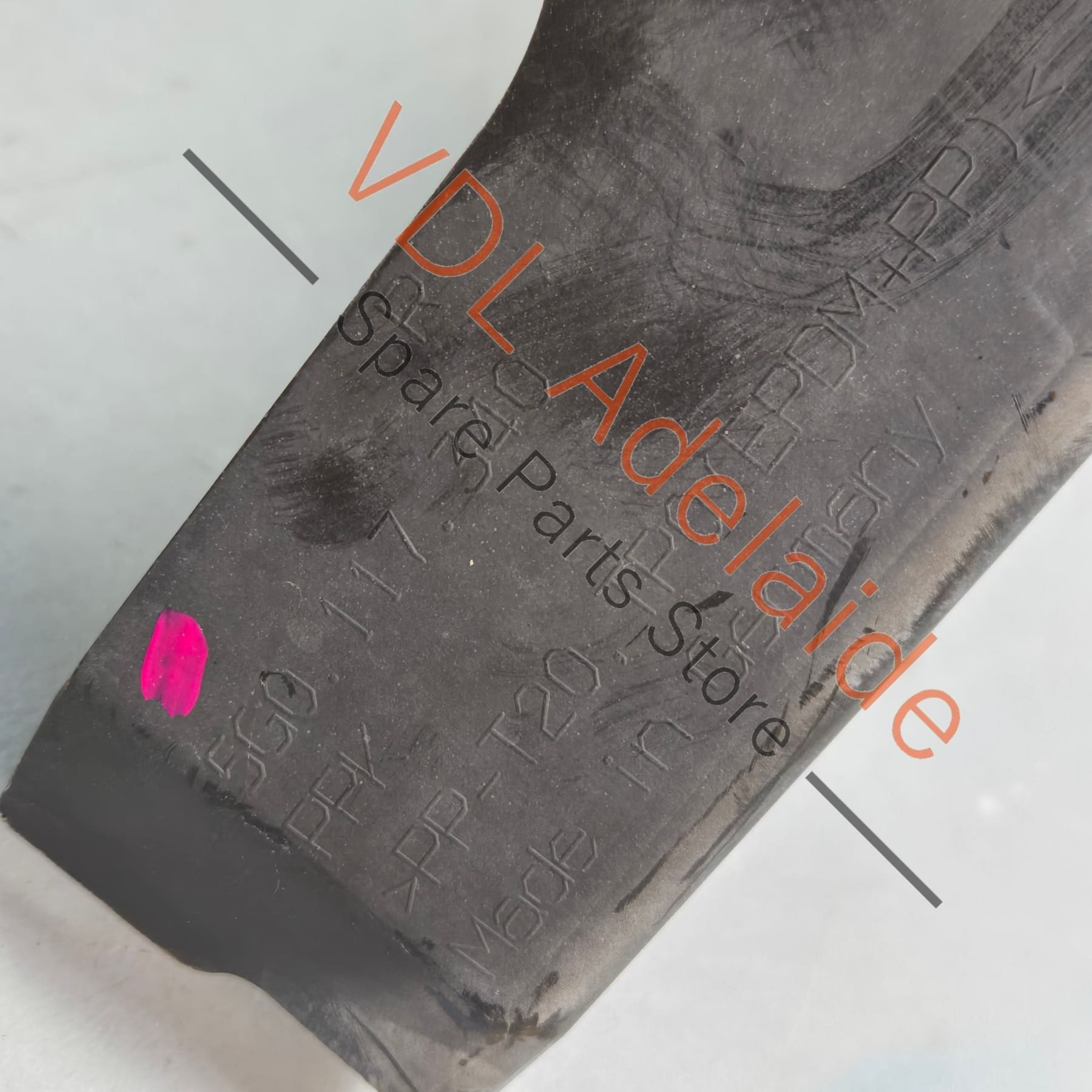 5G0117340    VW Golf R MK7 Front Right Additional Radiator Air Guide Duct Rear 5G0117340