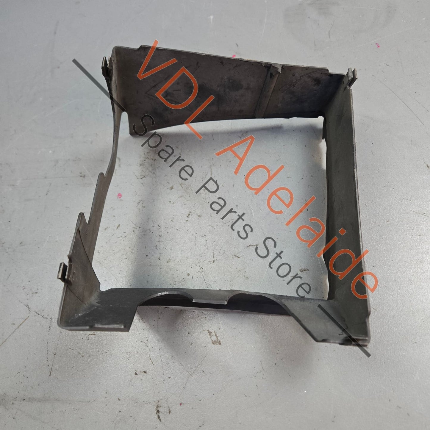 5G0117340    VW Golf R MK7 Front Right Additional Radiator Air Guide Duct Rear 5G0117340