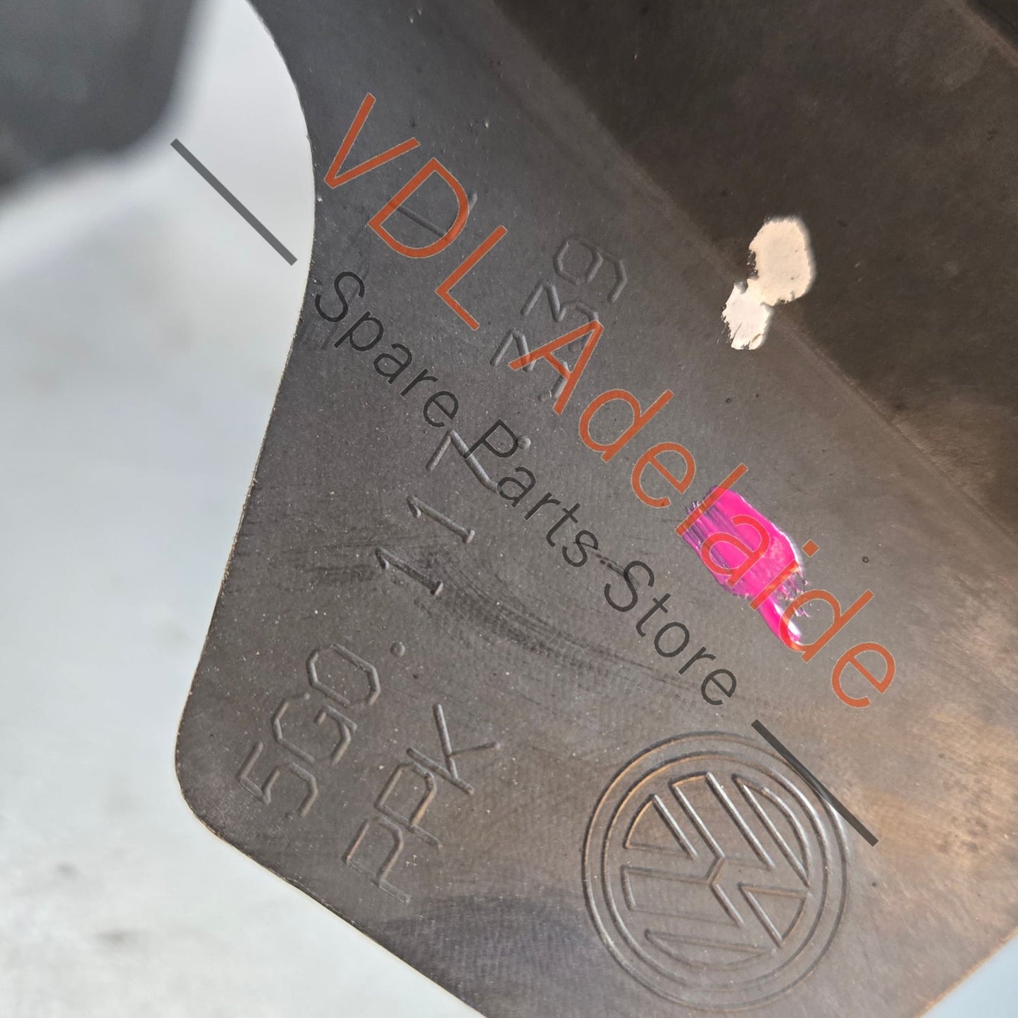5G0117339    VW Golf R MK7 Front Left Additional Radiator Air Guide Duct Rear 5G0117339