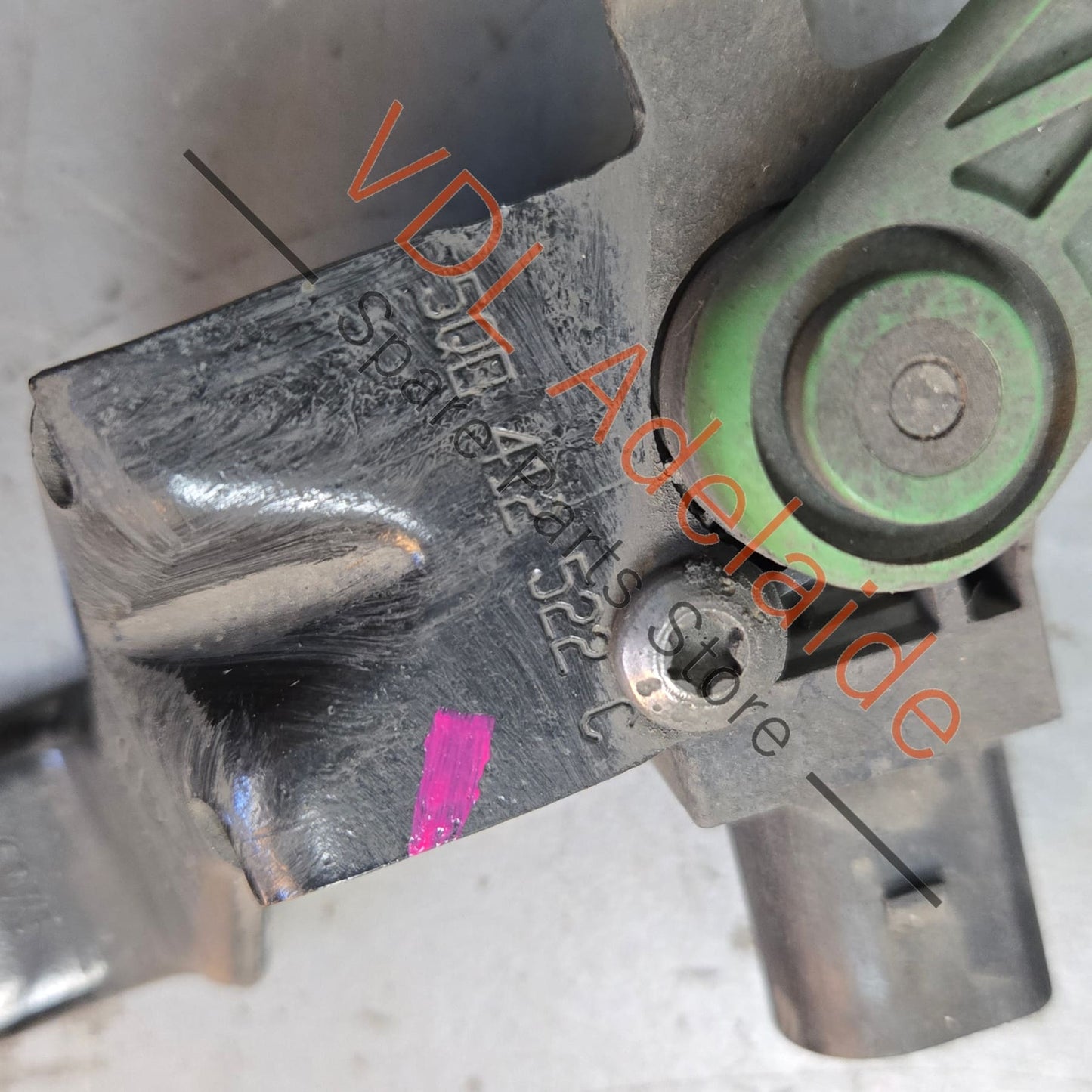 5Q0412522C    VW Golf MK7 7.5 Front Right Suspension Level Sensor With Poles 5Q0412522C