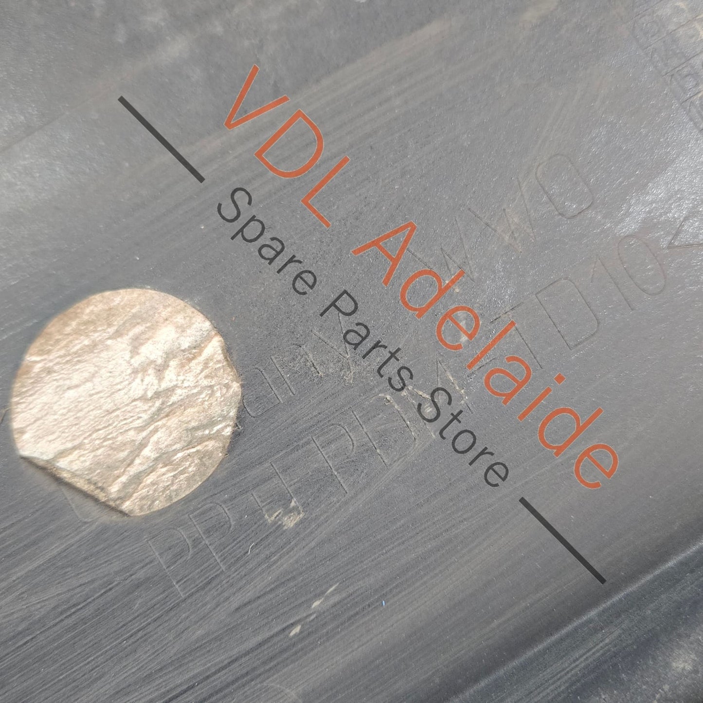 5G6807568N 5G6807568N041   VW Golf R MK7 Rear Bumper Diffuser Genuine OEM 5G6807568N 041