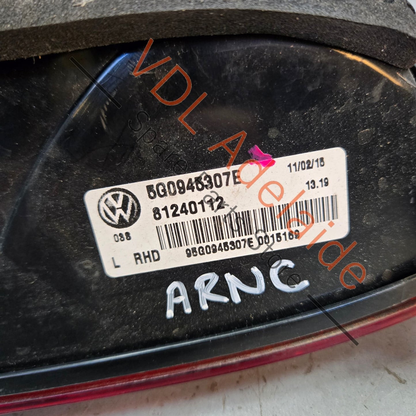 5G0945307E    VW Golf R MK7 Left Side Inner LED Tail Brake Light Taillight 5G0945307E