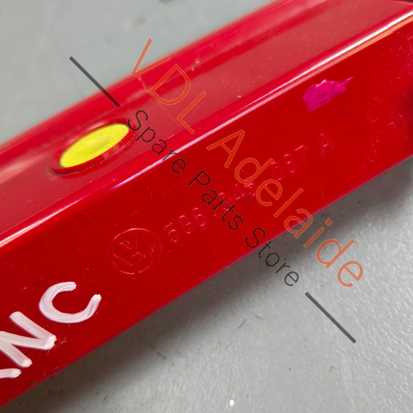 5G6945087A    VW Golf MK7 7.5 Gti R R-Line Spoiler Mounted 3rd Brake Light Middle 5G6945087A