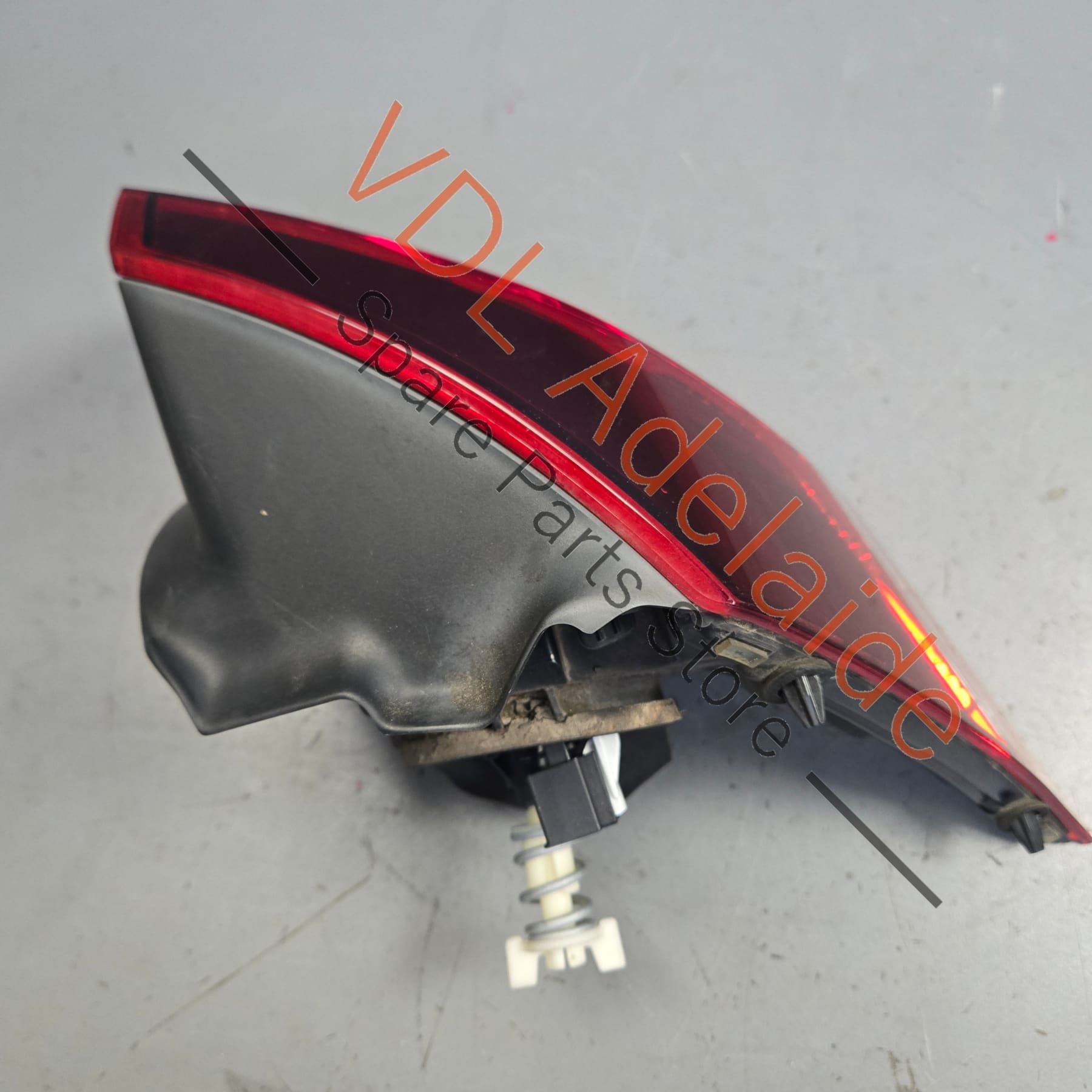 5G0945207C    VW Golf R MK7 Left Outer LED Tail Brake Light Taillight 5G0945207C