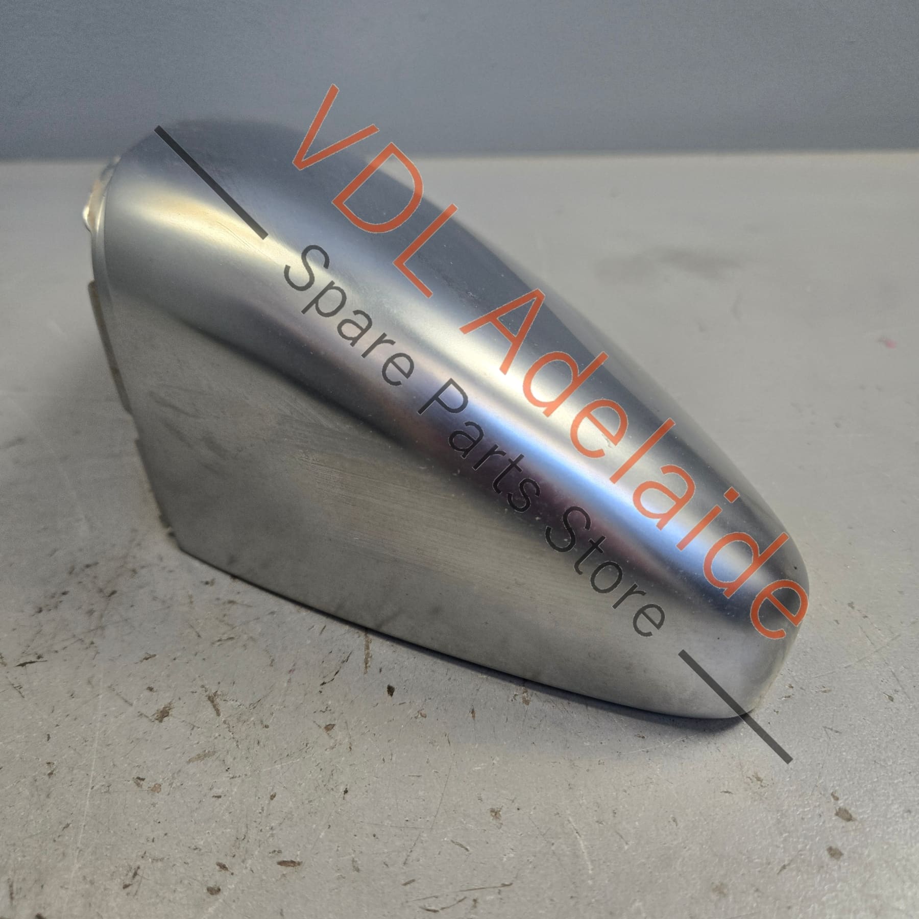 5G0857537G3Q7    VW Golf R MK7 Aluminium Chrome Finish Left Side Wing Mirror Cover Cap 5G0857537G 3Q7