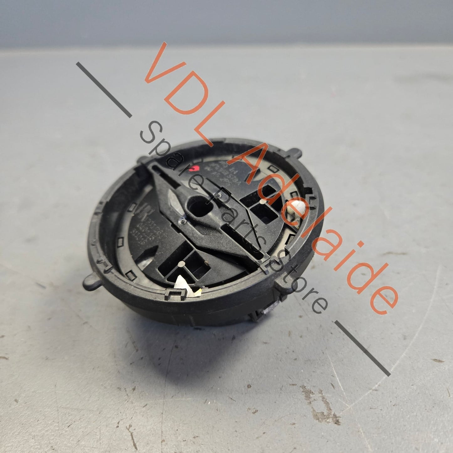 1K0959578A    VW Golf MK7 Left Wing Mirror Adjustment Motor 1K0959578A
