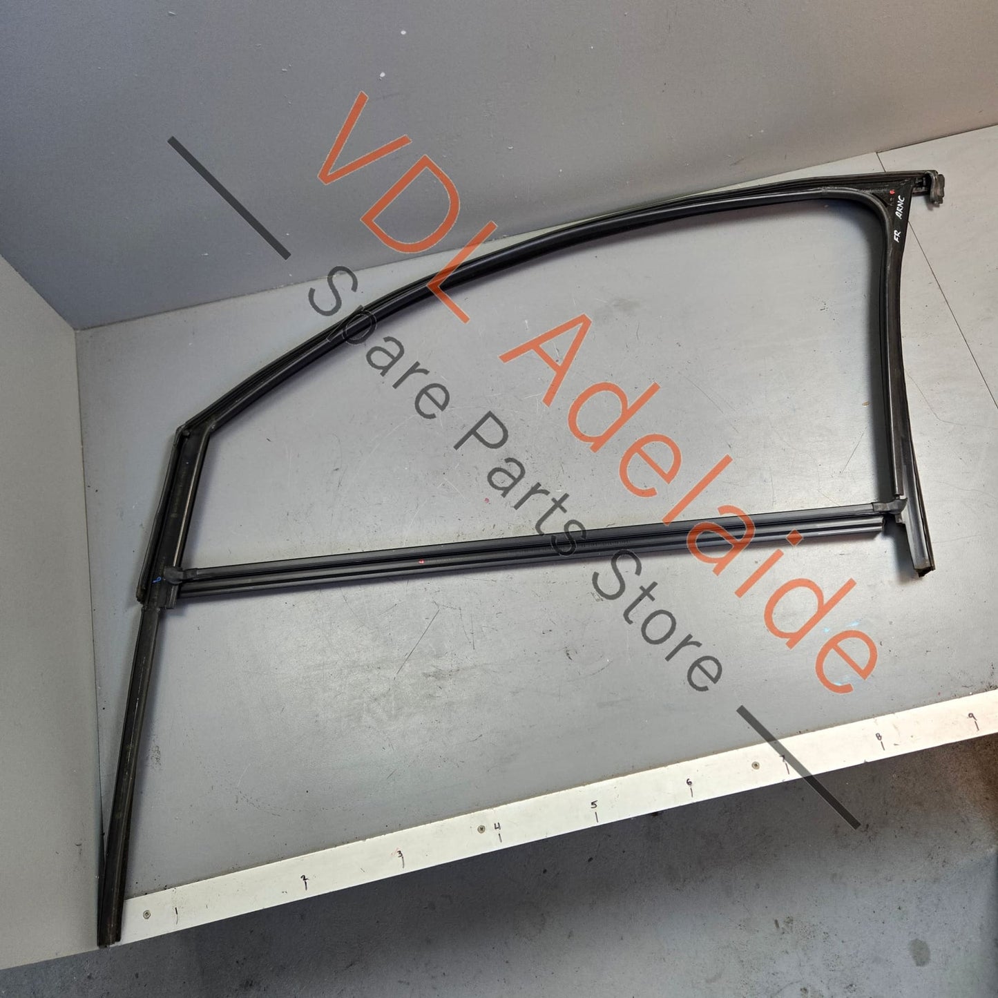 5G4837432K5AP    VW Golf MK7 Front Right Door Frame Window Rubber 5G4837432K 5AP