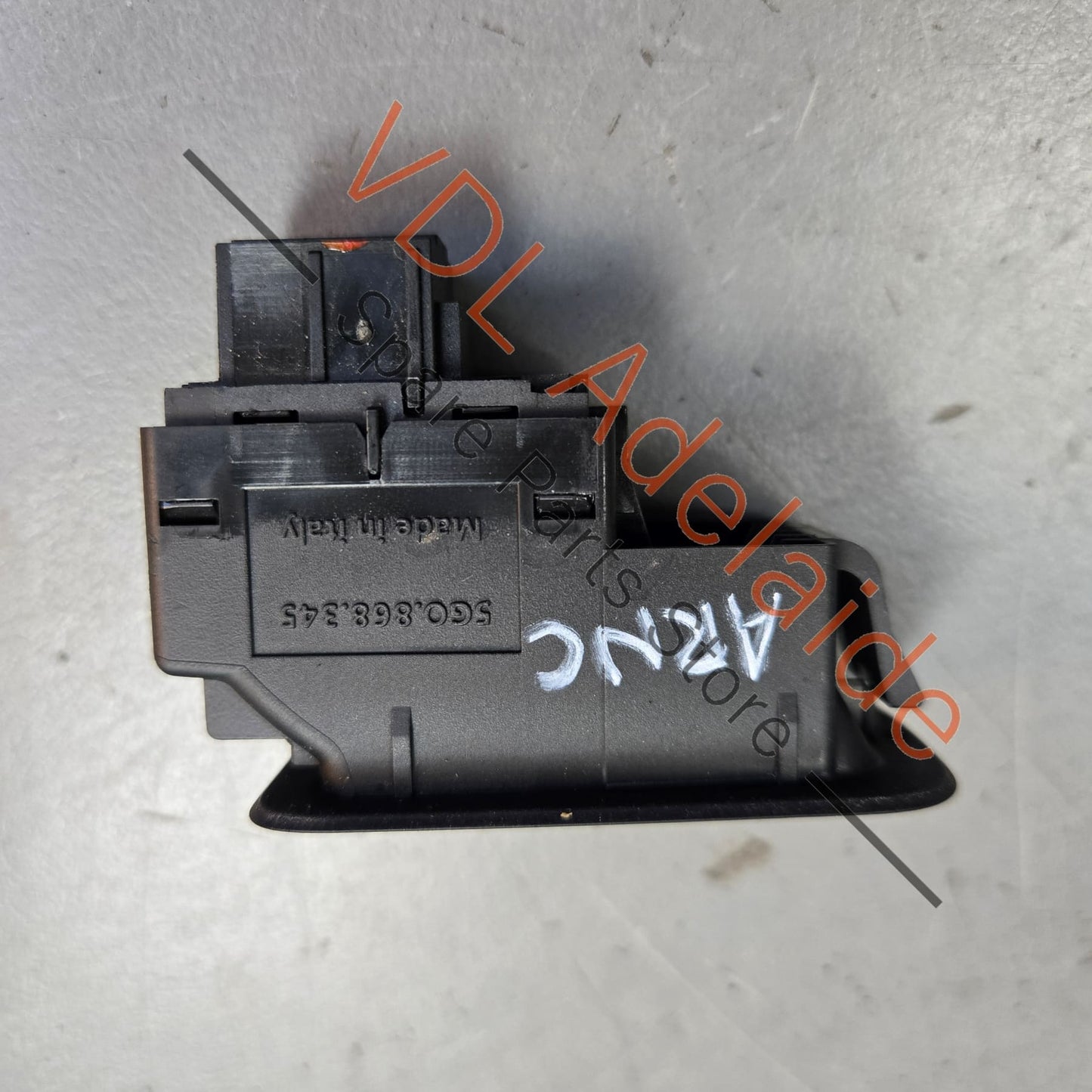 5G0959855L    VW Golf MK7 Passenger Power Window Switch 5G0959855L