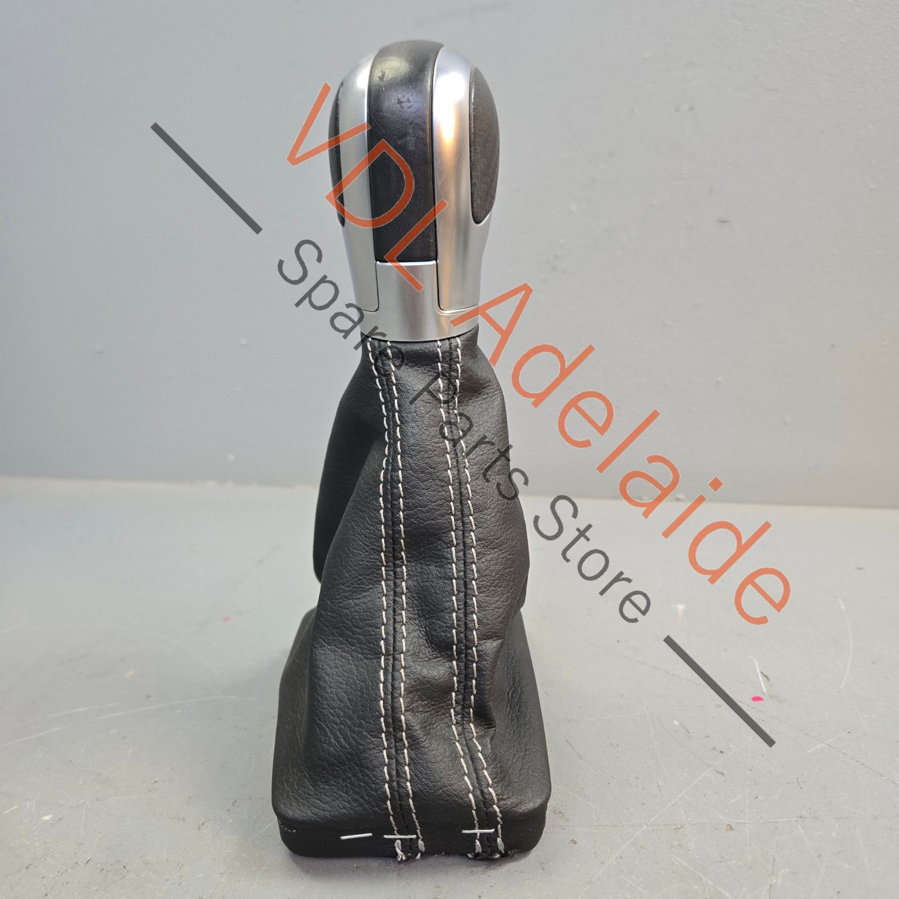 5G2713203K    VW Golf R MK7 7.5 Auto DSG Gear Shift Cover Trim Shifter Knob 5G2713203AA CMU
