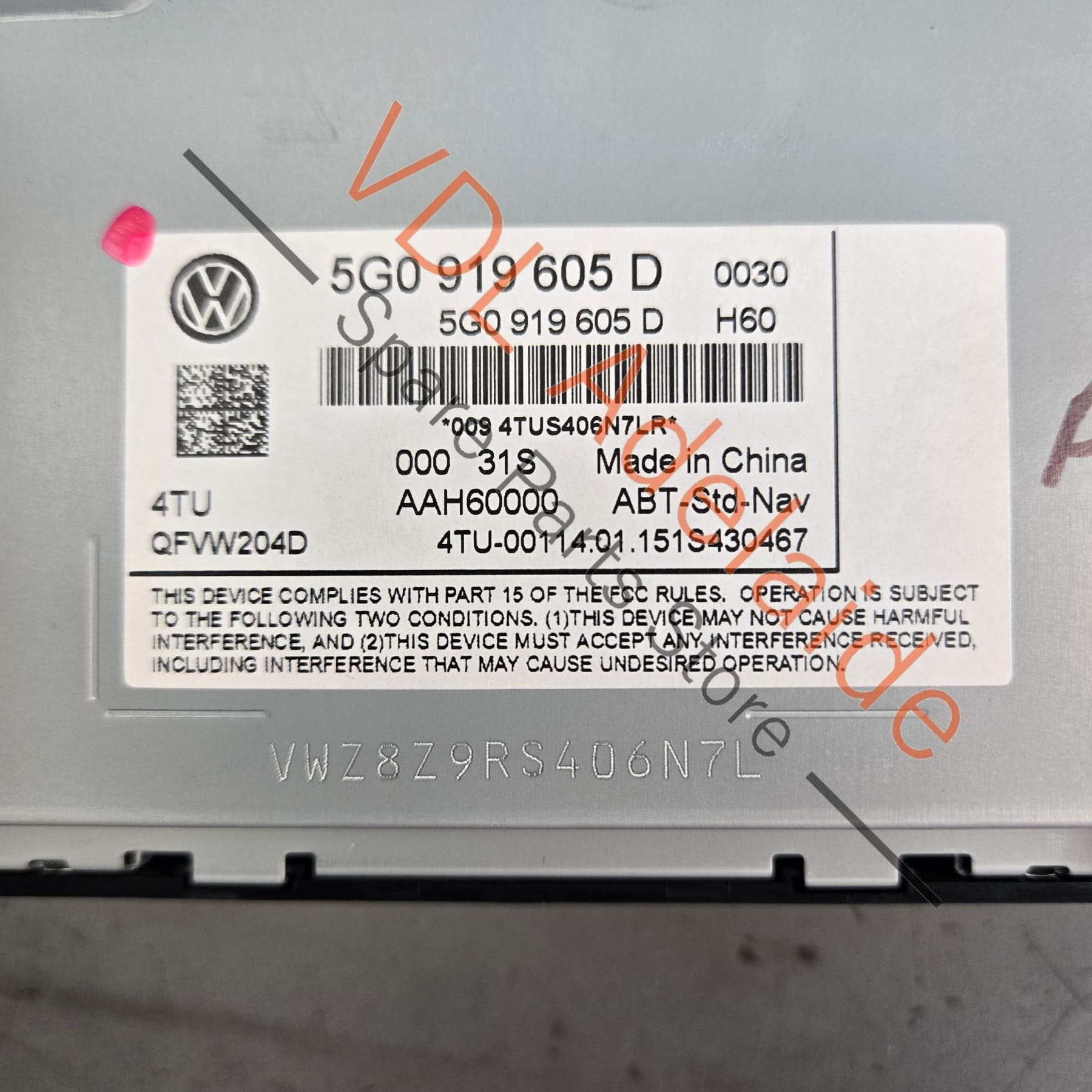5G0919605D    VW Golf Mk7 Discover Media 5.8inch Display Screen Head Unit Control Panel Touchscreen 5G0919605D