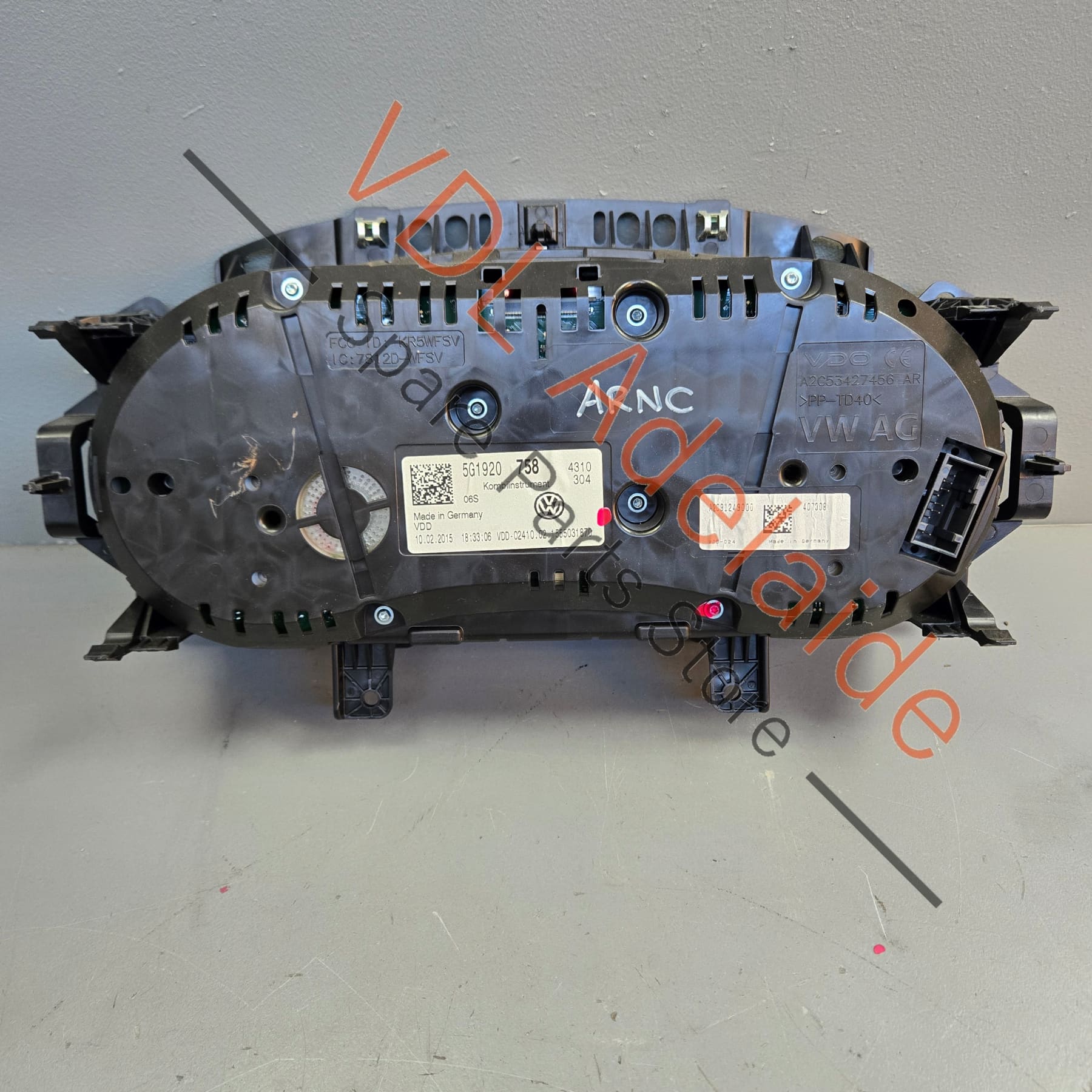 5G0920758    VW Golf R MK7 Combi-instrument Kombiinstrument Dash Cluster 320 km/h 5G1920758