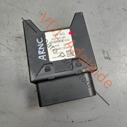 5Q0906093    Volkswagen VW Golf Mk7 7.5 Fuel Pump Relay Control Module 5Q0906093A 5Q0906093B