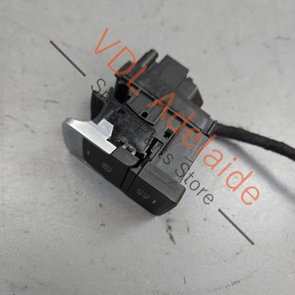 5G0927225D    VW Golf MK7 7.5 EPB Park Brake Switch Centre Console with Wiring Tail 5G0927225D