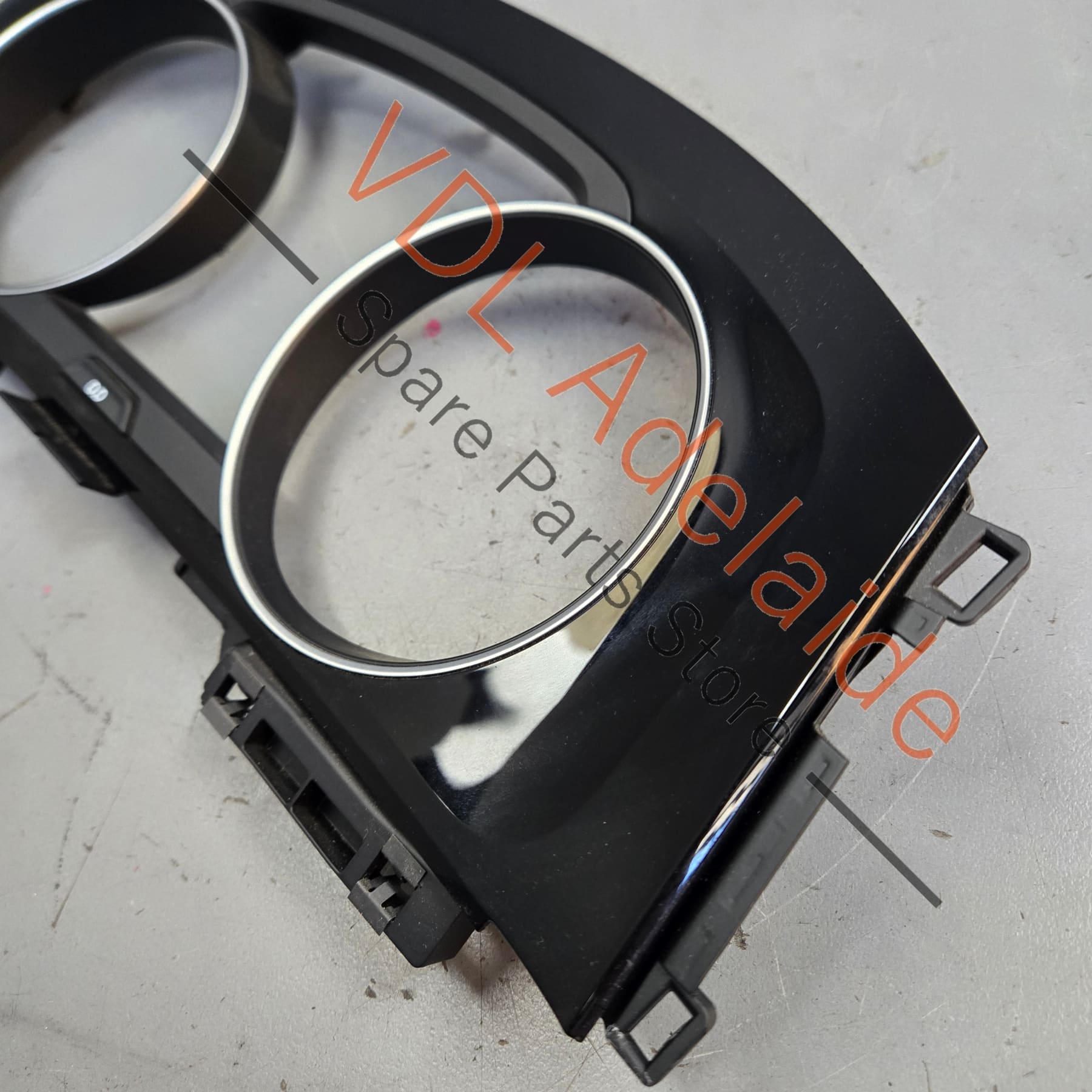 5G0857189AAH    VW Golf MK7 Gloss Black Dashboard Dash Cluster Surround Interior Trim 5G0857189 DAA