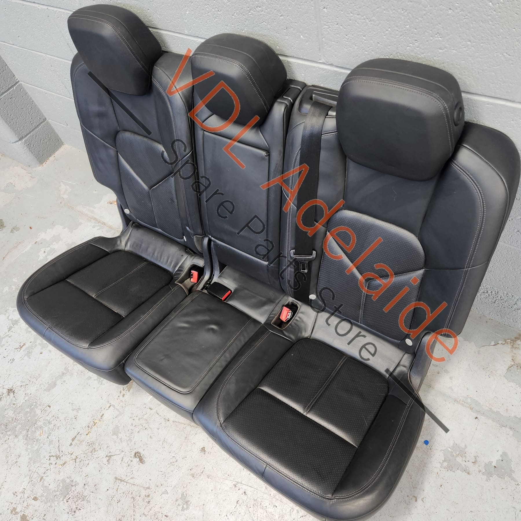     Porsche Cayenne 958 Rear Seat Set Black Leather