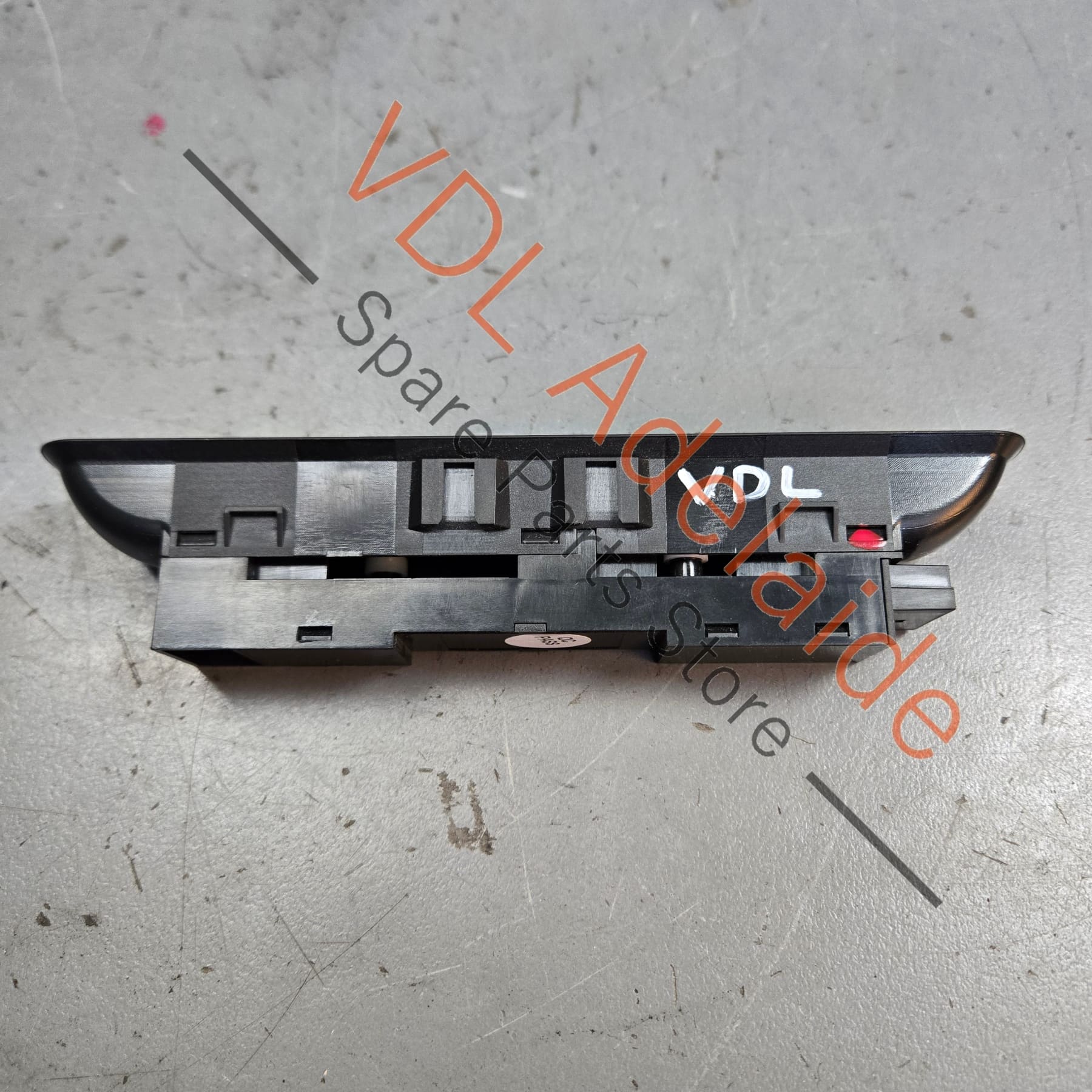     Porsche 911 991 Boot & Bonnet Release Open Switch Button 99161310501