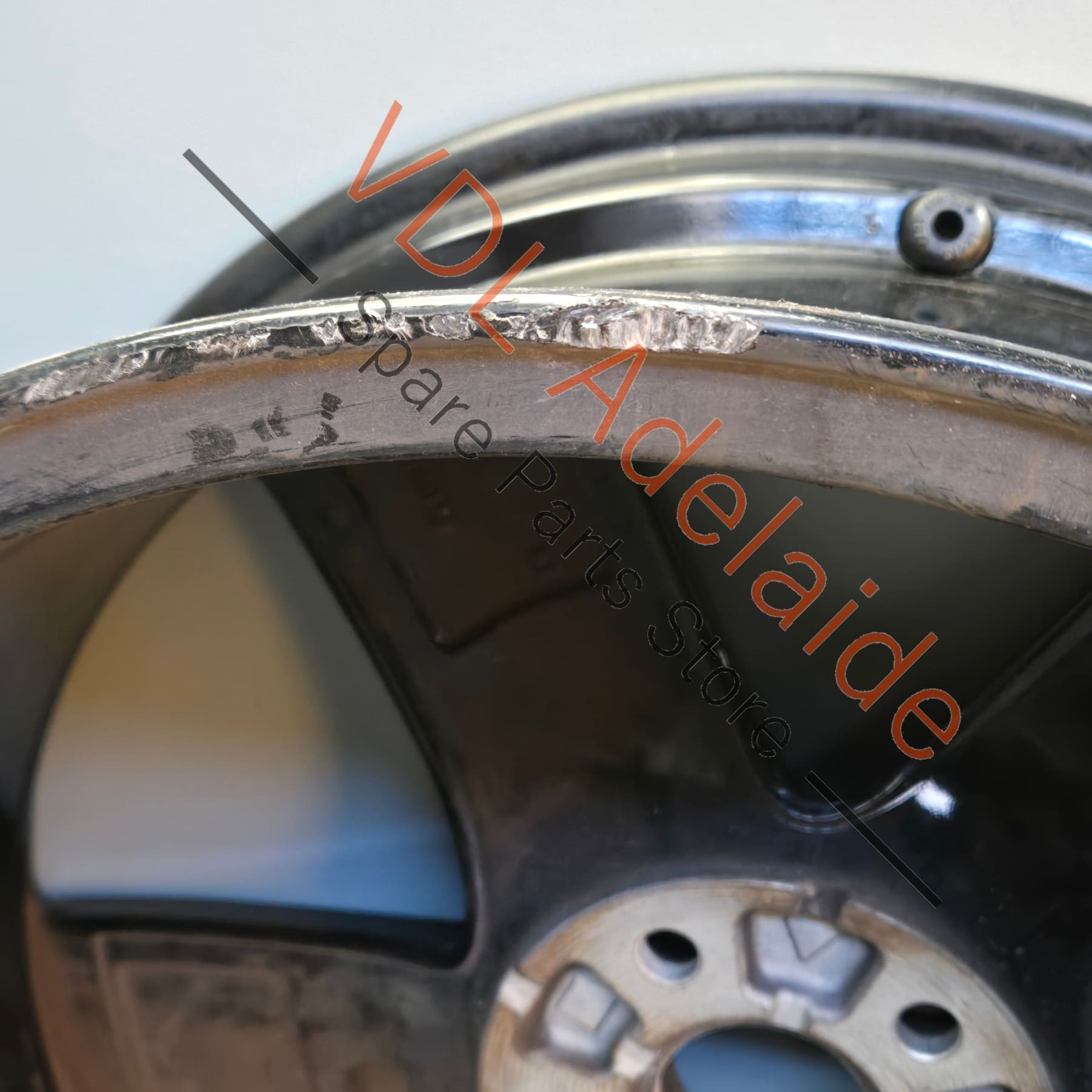     Genuine VW Golf R MK7 5 Spoke CADIZ 19 x 8 ET50 Alloy Wheel Rim #01