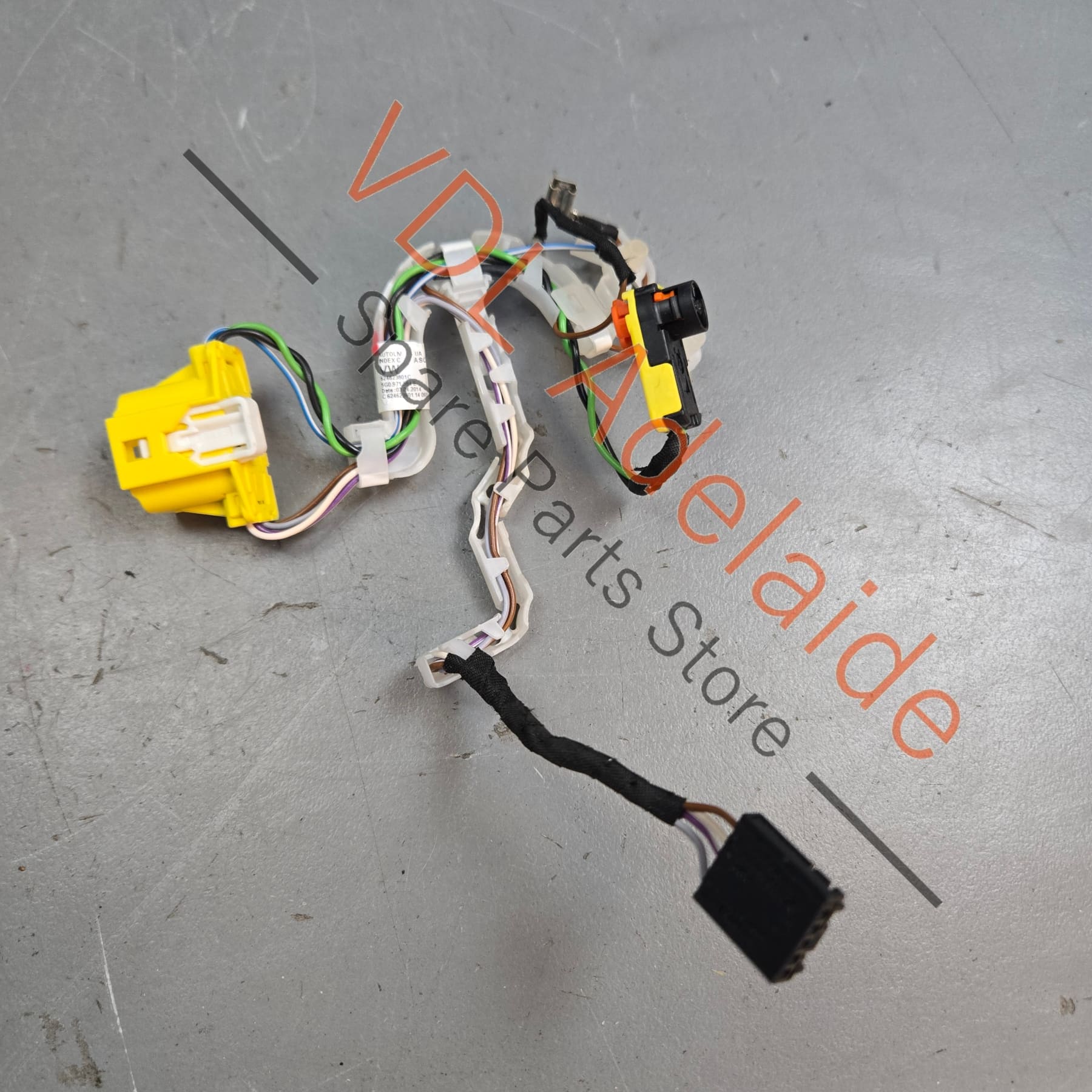     VW Golf R Gti MK7 Airbag Wiring Set for Steering Wheel with Multifunction Buttons 5G0971584E