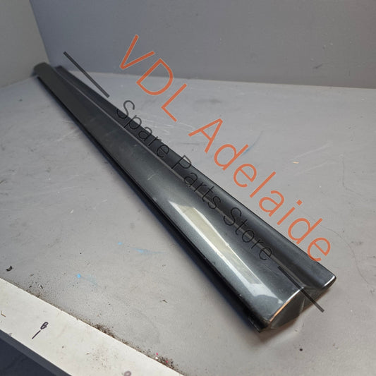 4E0853959C    Audi A8 S8 Front Left Lower Exterior Door Trim Moulding Plastic 4E0853959C