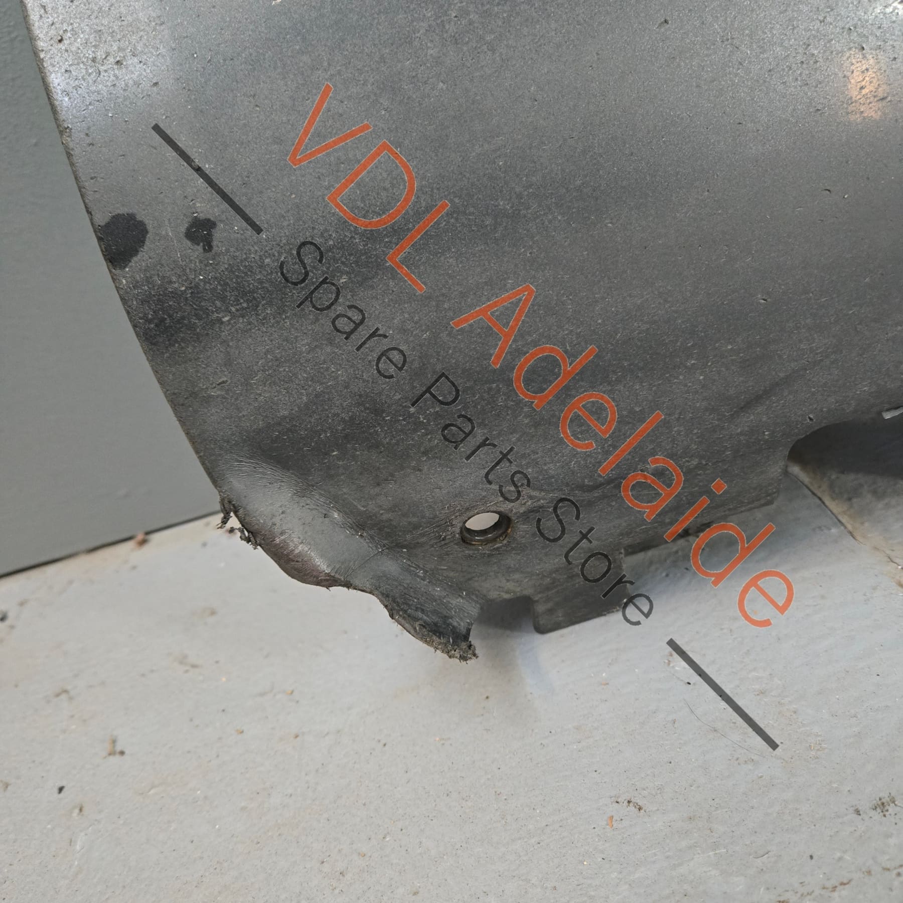     Audi S8 4E Left Side Member Rocker Panel Trim Skirt 4E0853859G