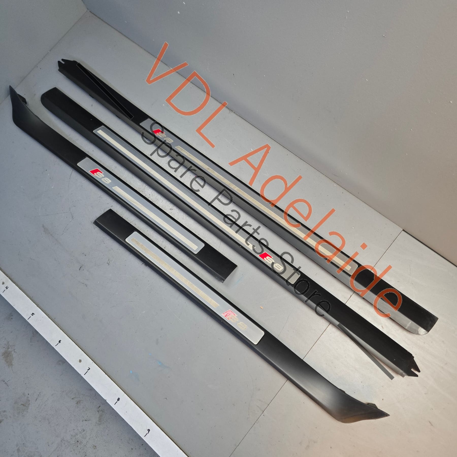 4E0853995F    Set of 4 Audi S8 Door Name Scuff Plates 4E0853985 4E0853995F