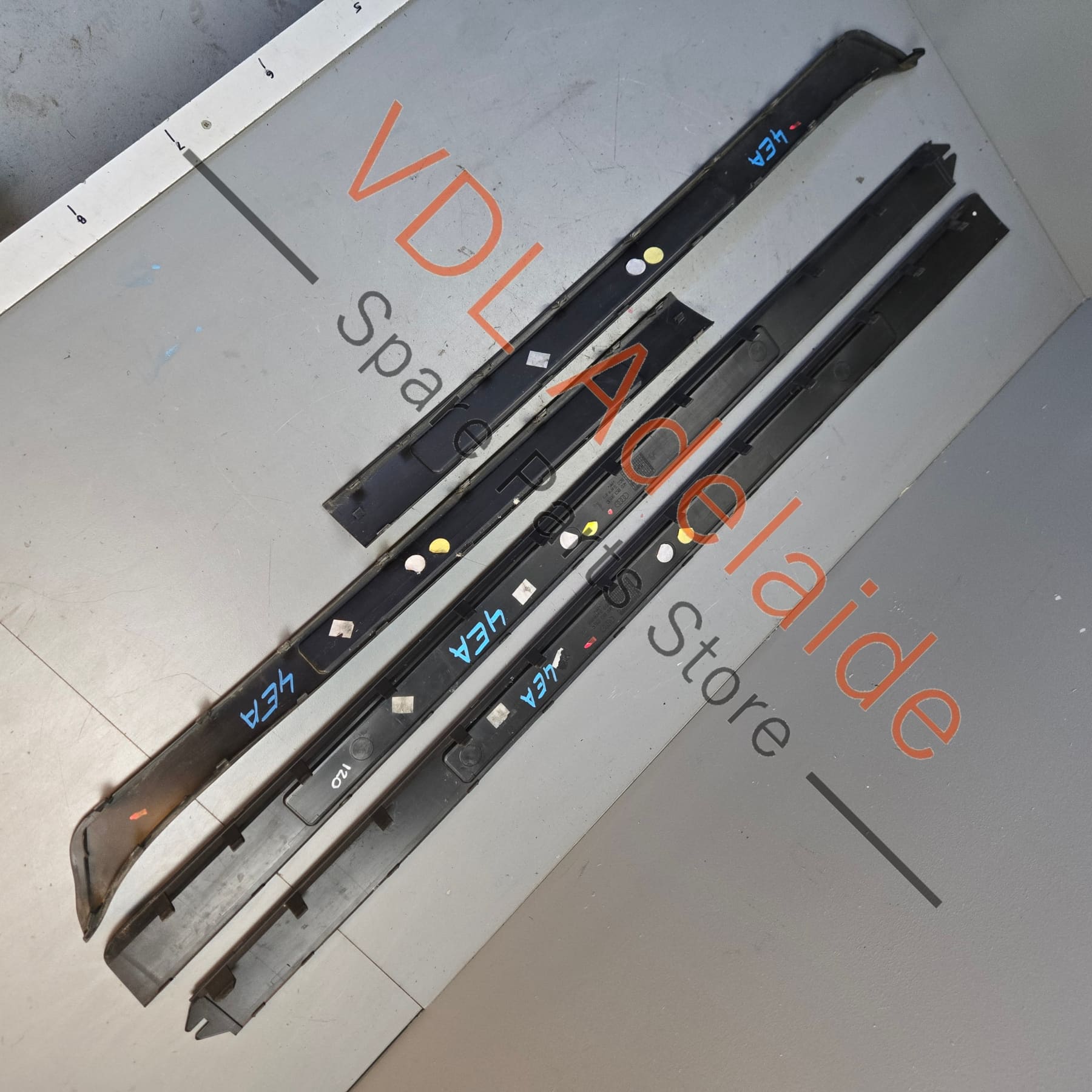 4E0853995F    Set of 4 Audi S8 Door Name Scuff Plates 4E0853985 4E0853995F