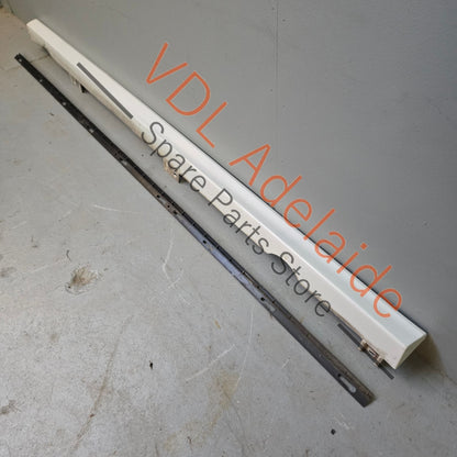 5G0853855    VW Golf R MK7 Side Skirt Rocker Panel Trim Left 5G0853855