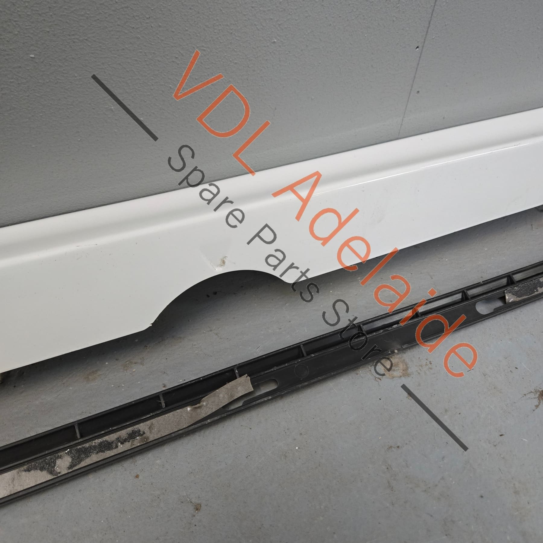     VW Golf R MK7 Side Skirt Rocker Panel Trim Right 5G0853856