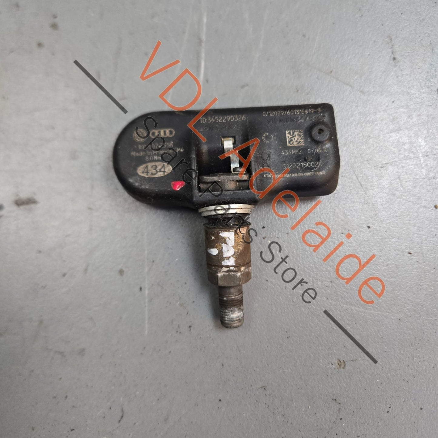     VW Audi Porsche Tyre Pressure Monitoring Sensor 1K0907255B