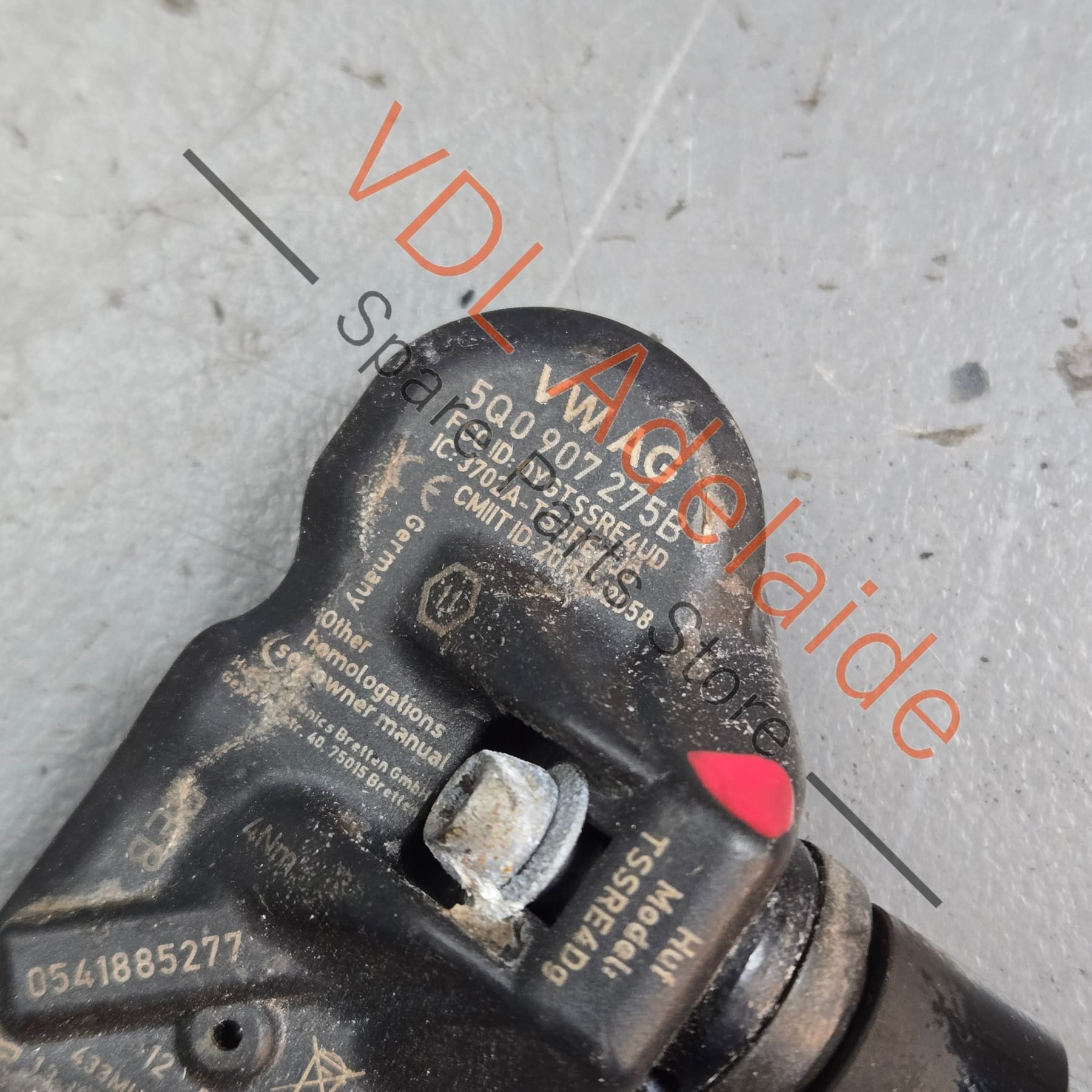     VW Audi Porsche Tyre Pressure Monitoring Sensor 5Q0907275B